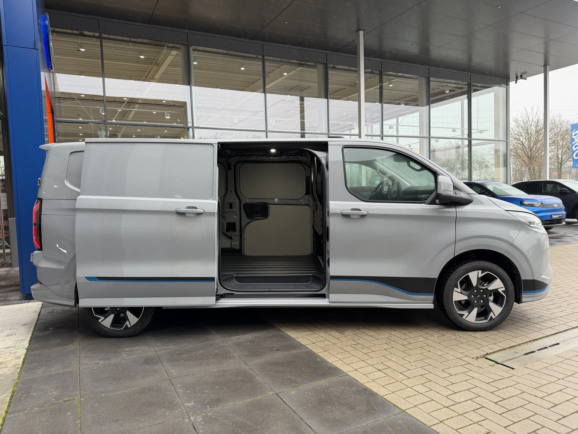 Hoofdafbeelding Ford E-Transit Custom