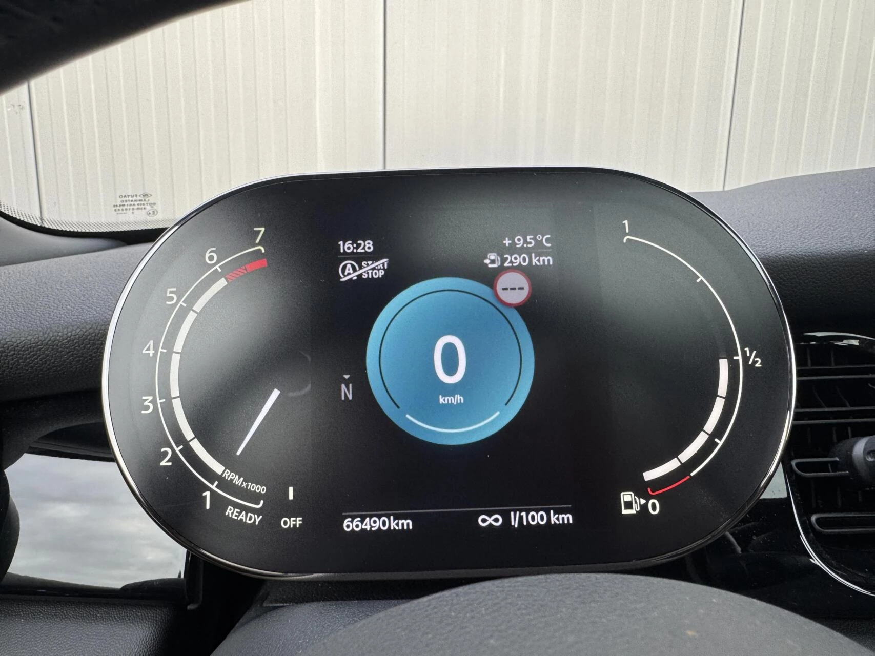 Hoofdafbeelding MINI One