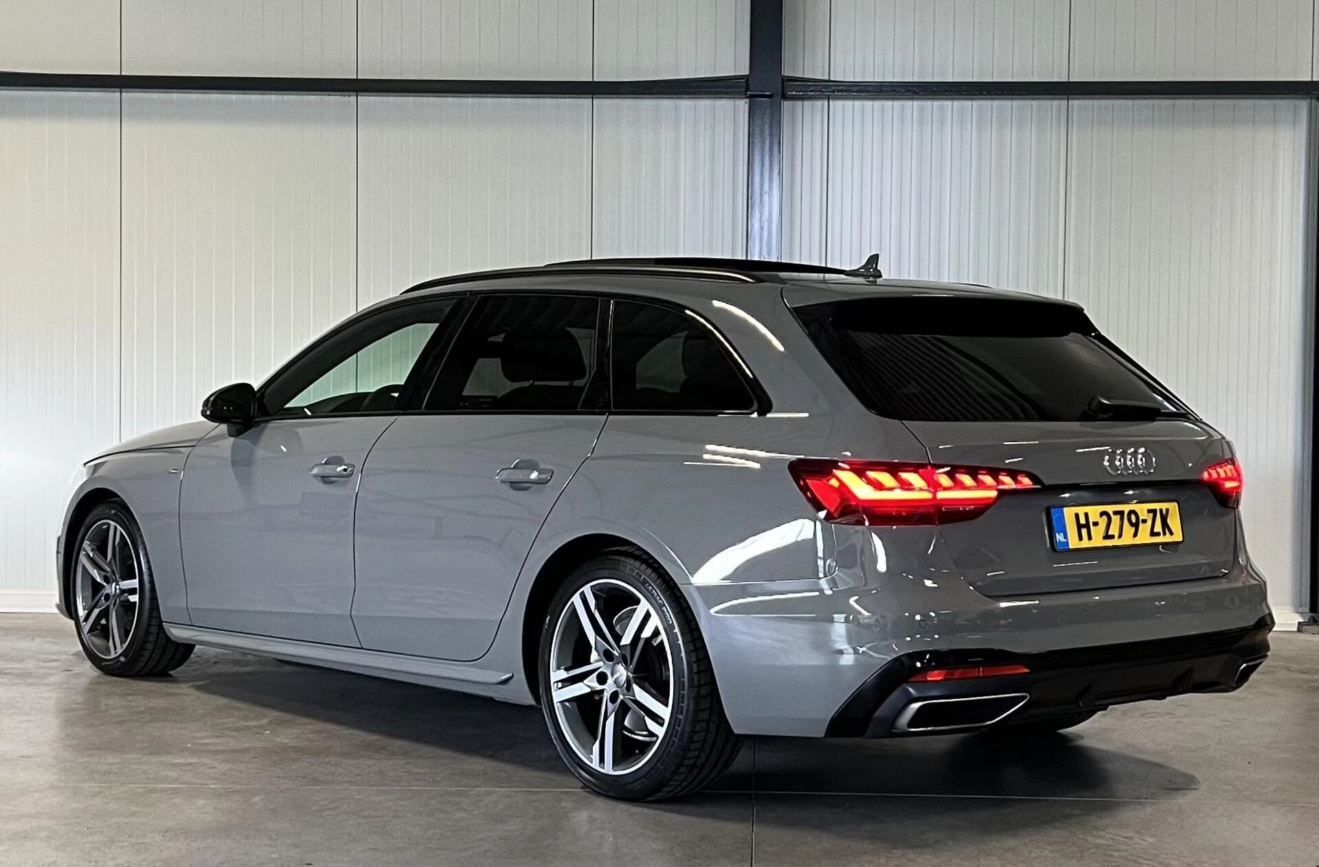 Hoofdafbeelding Audi A4