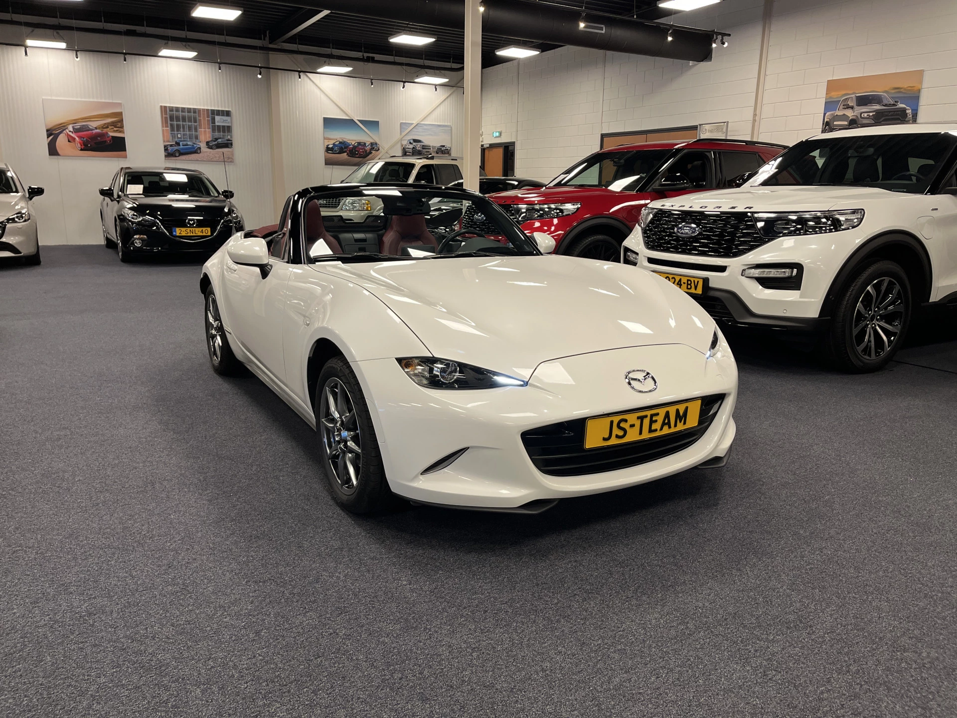 Hoofdafbeelding Mazda MX-5