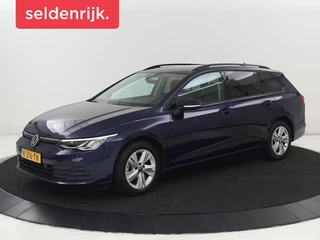 Volkswagen Golf 1.0 TSI Life | Camera | Carplay | Park Assist |  Adaptive cruise | Navigatie | Sfeerverlichting | Full LED | Climate control | Digital Cockpit | Climate control | Bluetooth