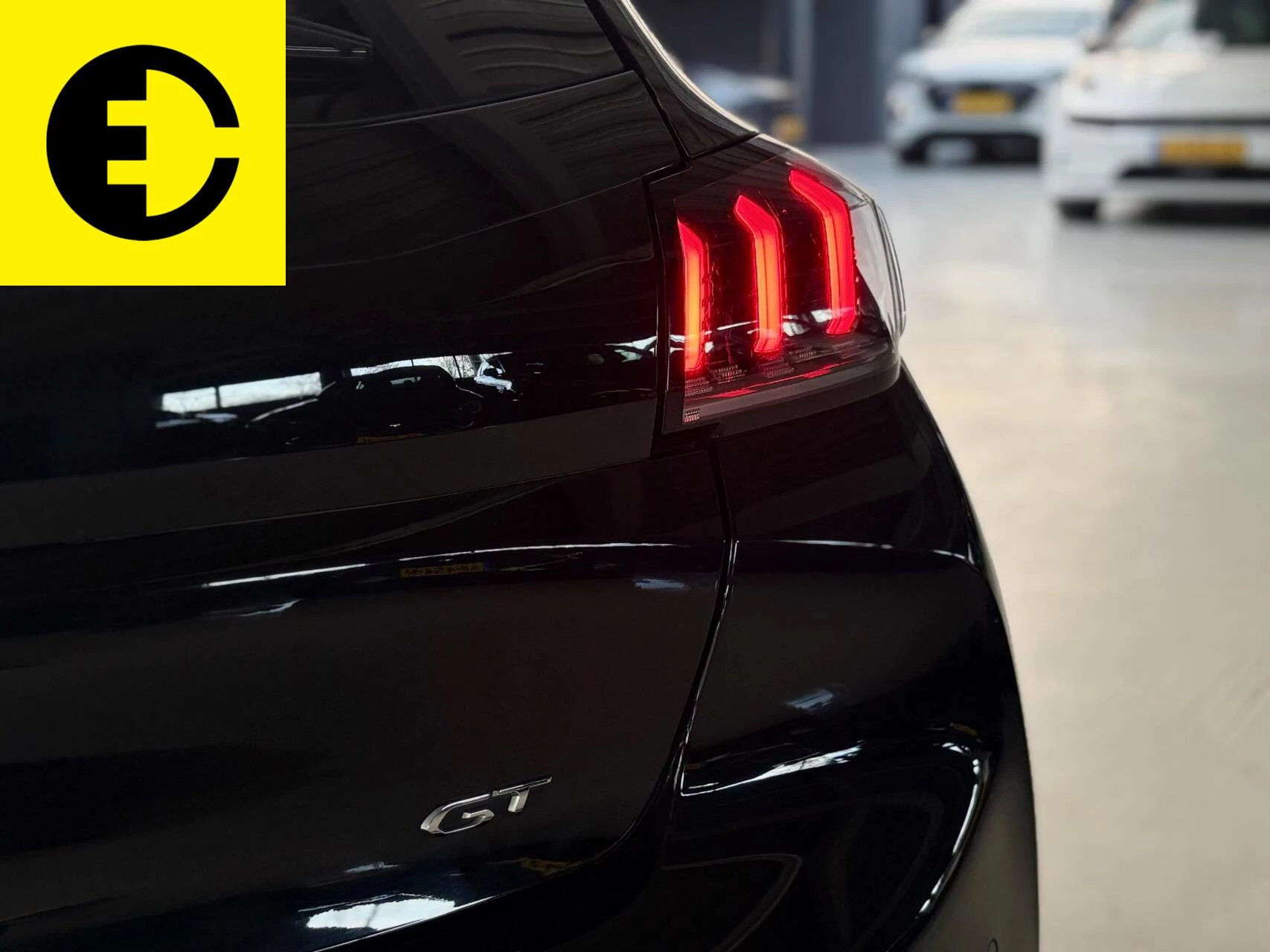 Hoofdafbeelding Peugeot e-208