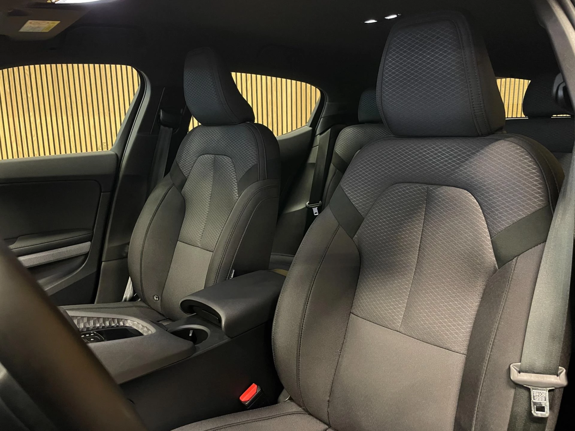 Hoofdafbeelding Polestar 2