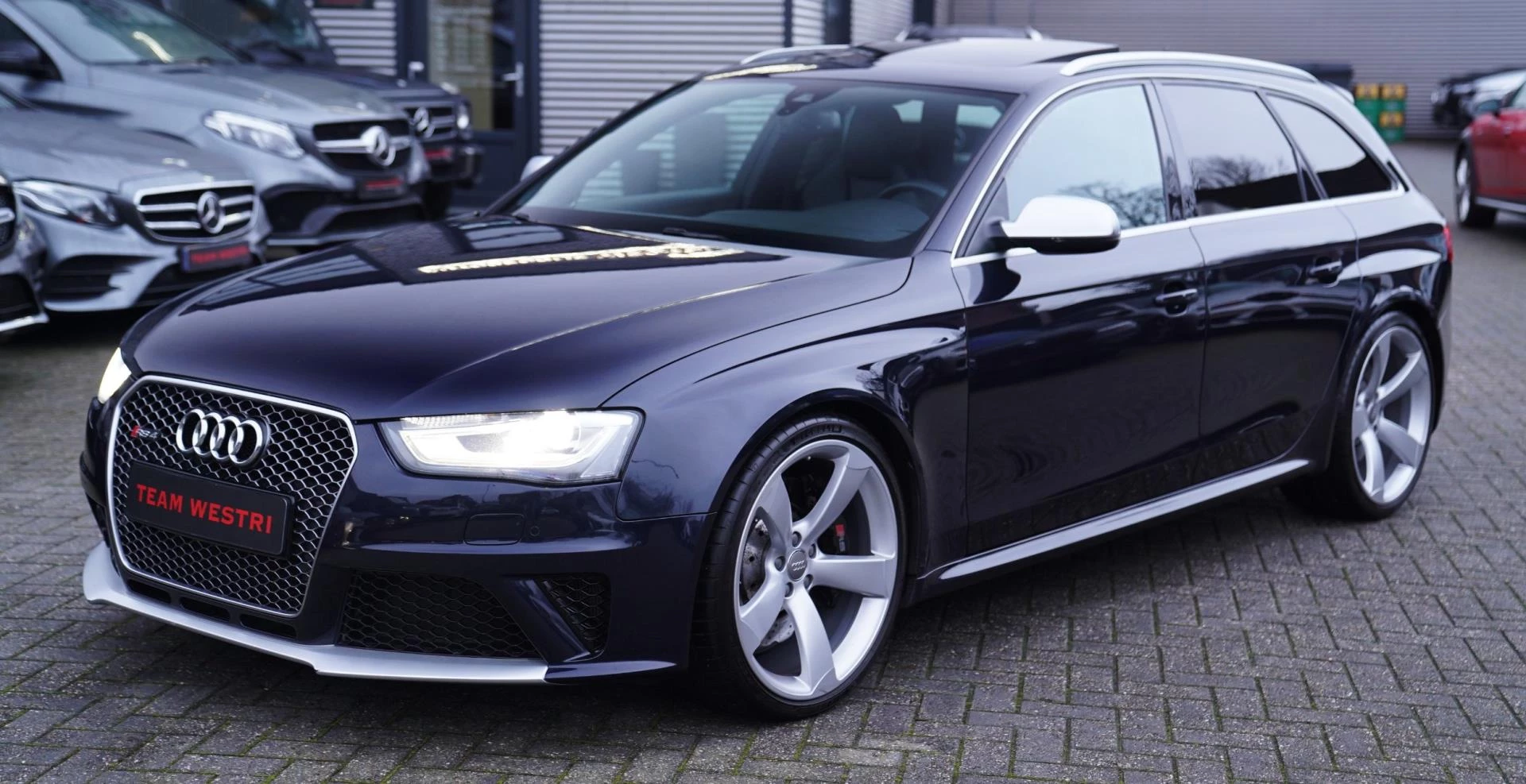 Hoofdafbeelding Audi RS4