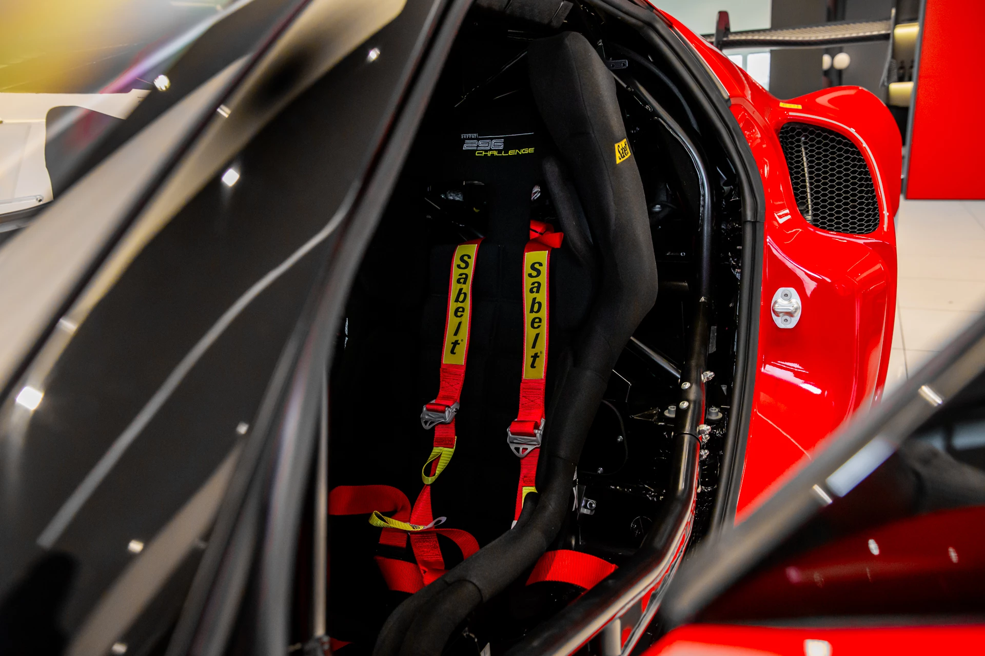 Hoofdafbeelding Ferrari 296