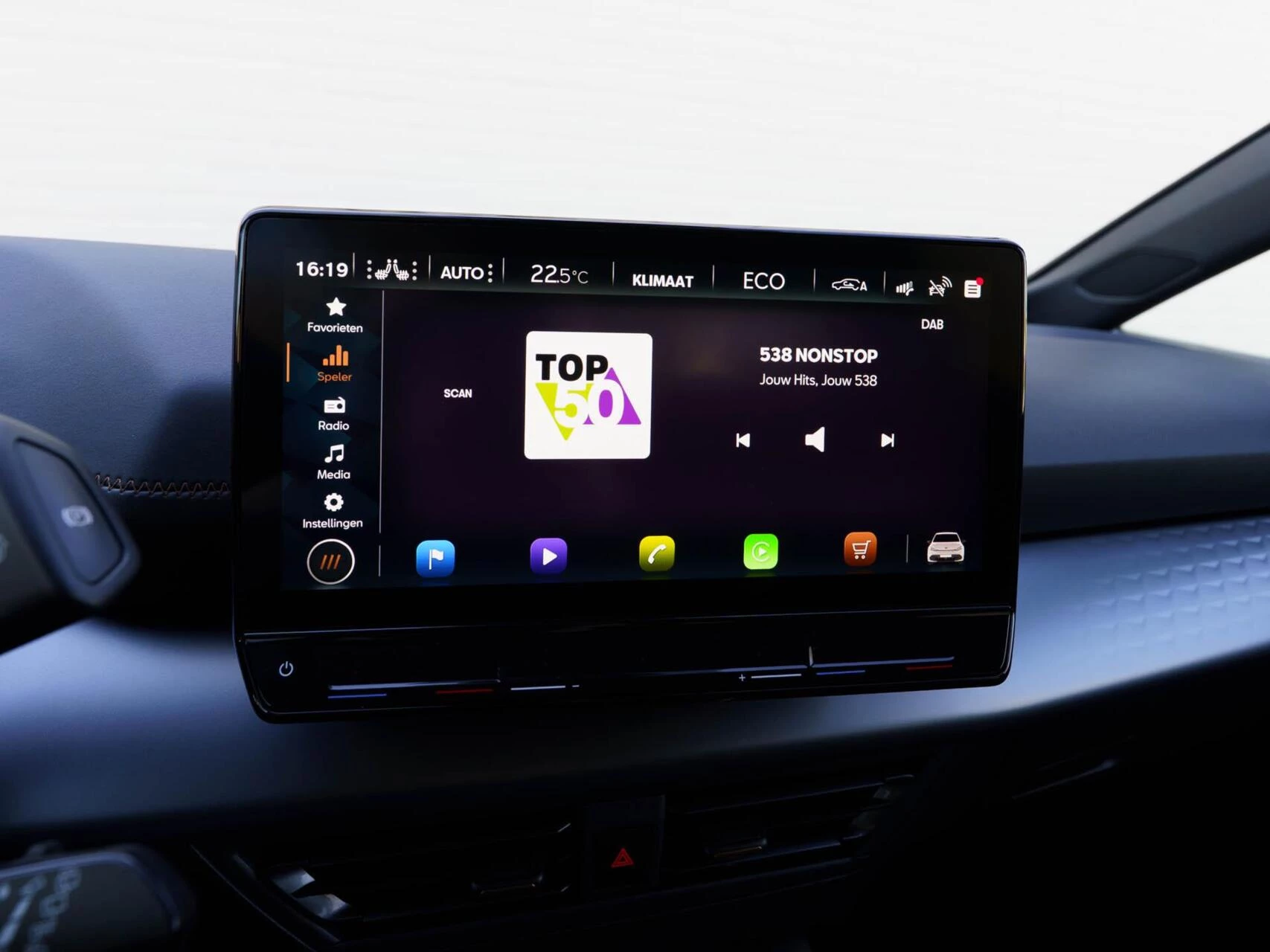 Hoofdafbeelding CUPRA Born