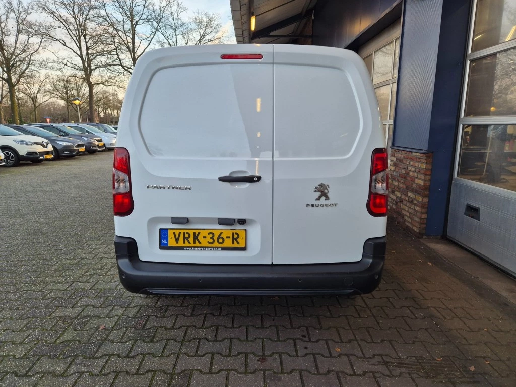 Hoofdafbeelding Peugeot Partner