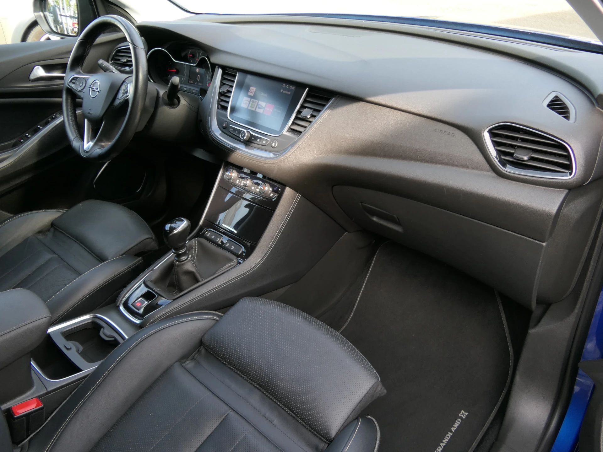Hoofdafbeelding Opel Grandland X