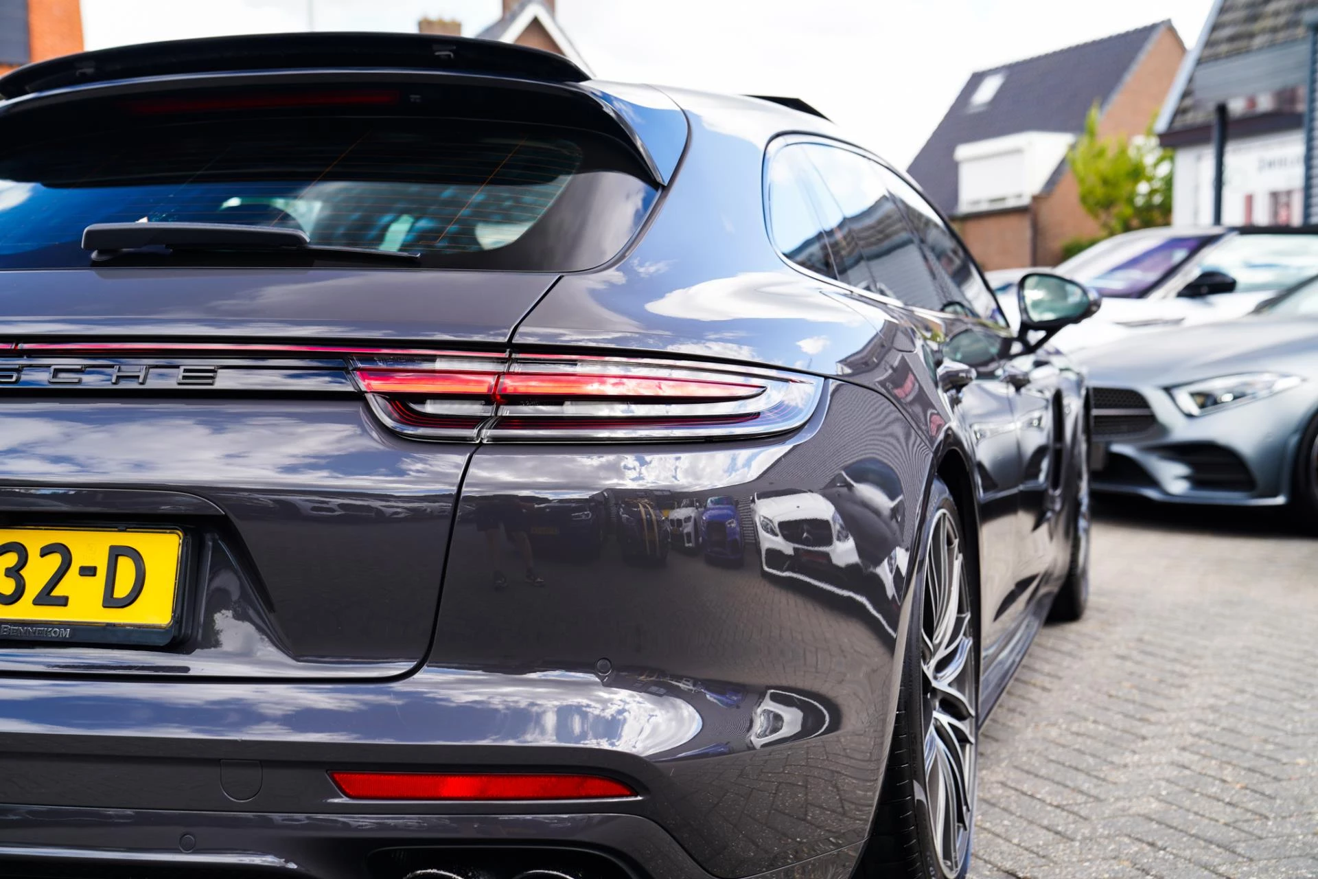 Hoofdafbeelding Porsche Panamera