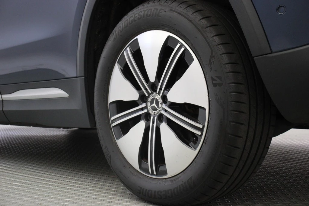 Hoofdafbeelding Mercedes-Benz EQA