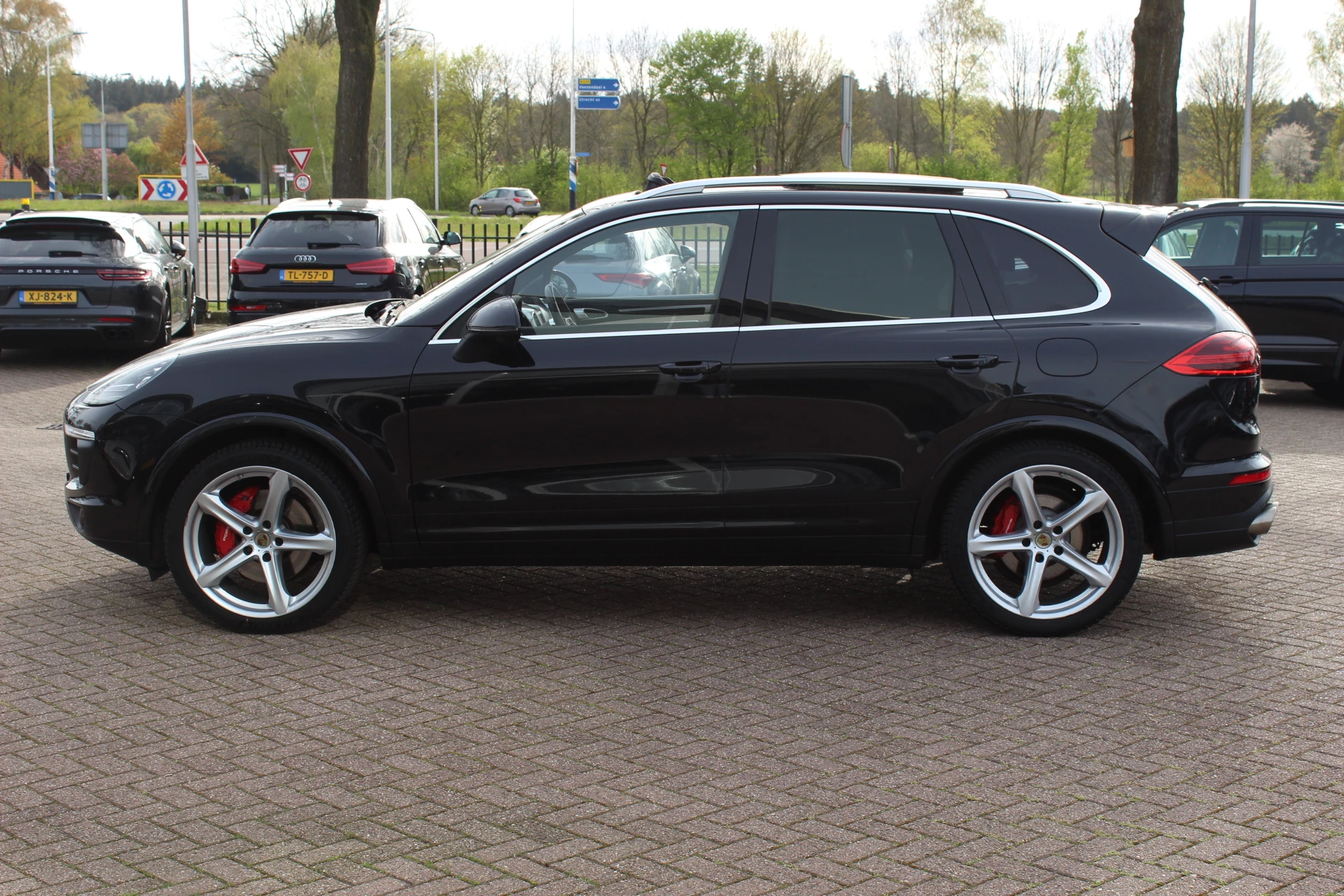 Hoofdafbeelding Porsche Cayenne