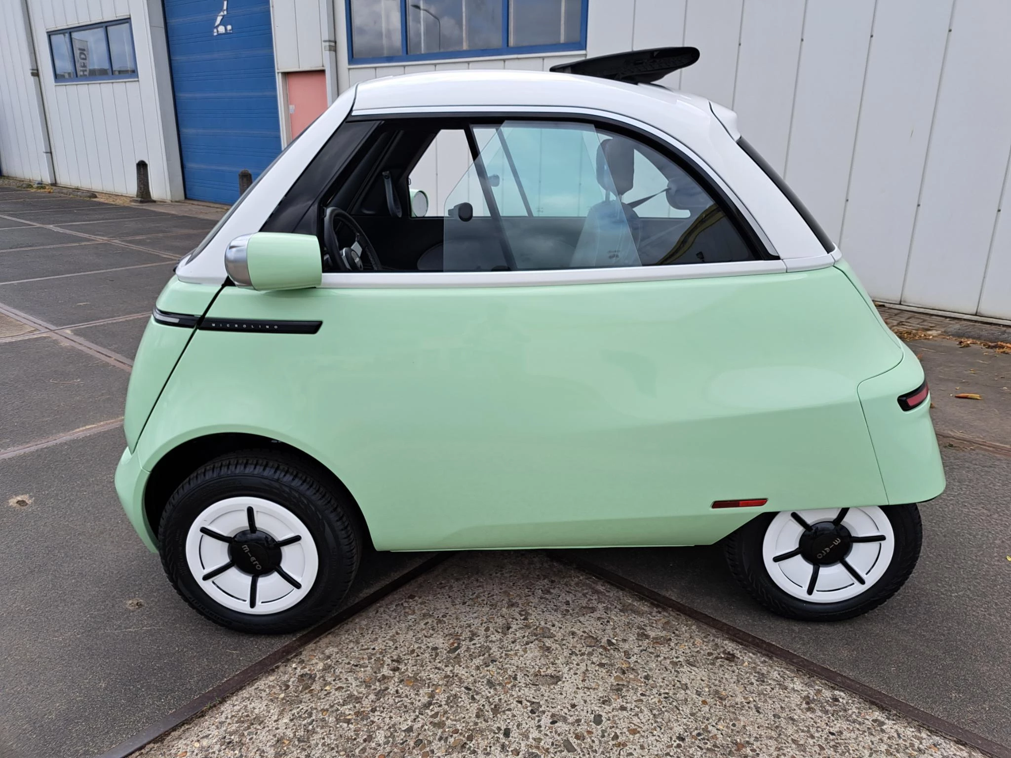 Hoofdafbeelding Microlino Competizione