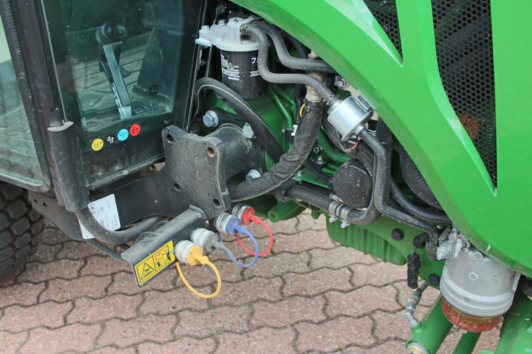 Hoofdafbeelding John Deere 3046R