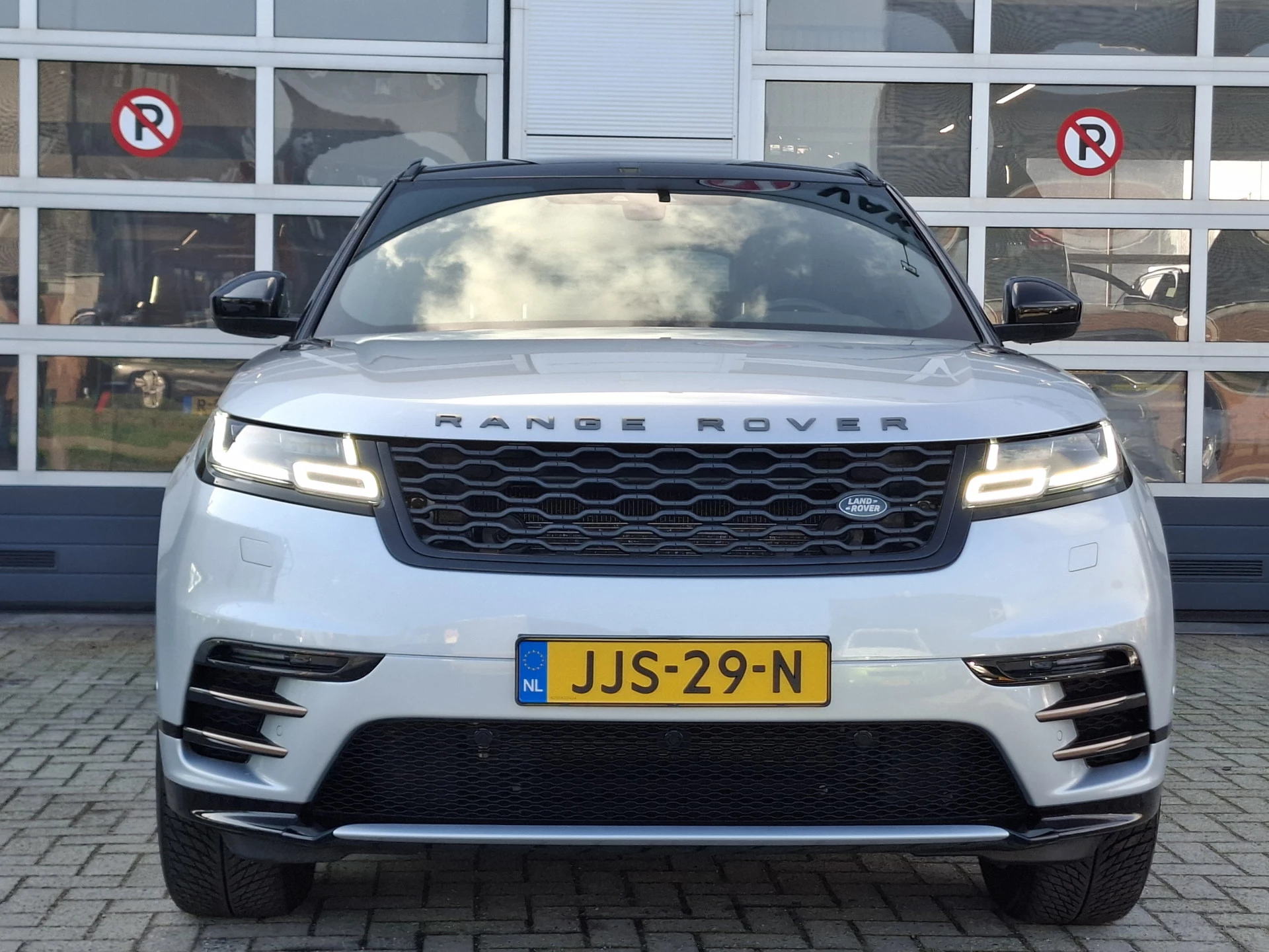 Hoofdafbeelding Land Rover Range Rover Velar