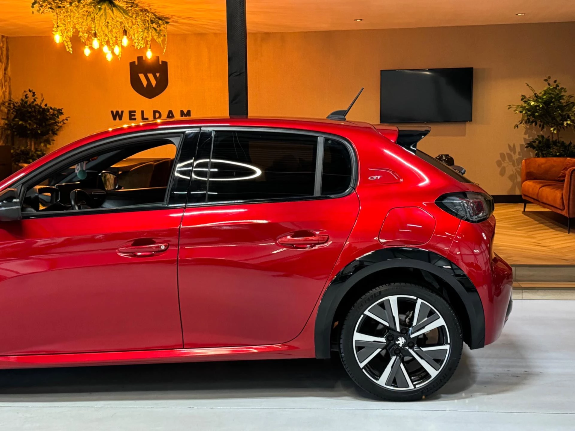 Hoofdafbeelding Peugeot 208