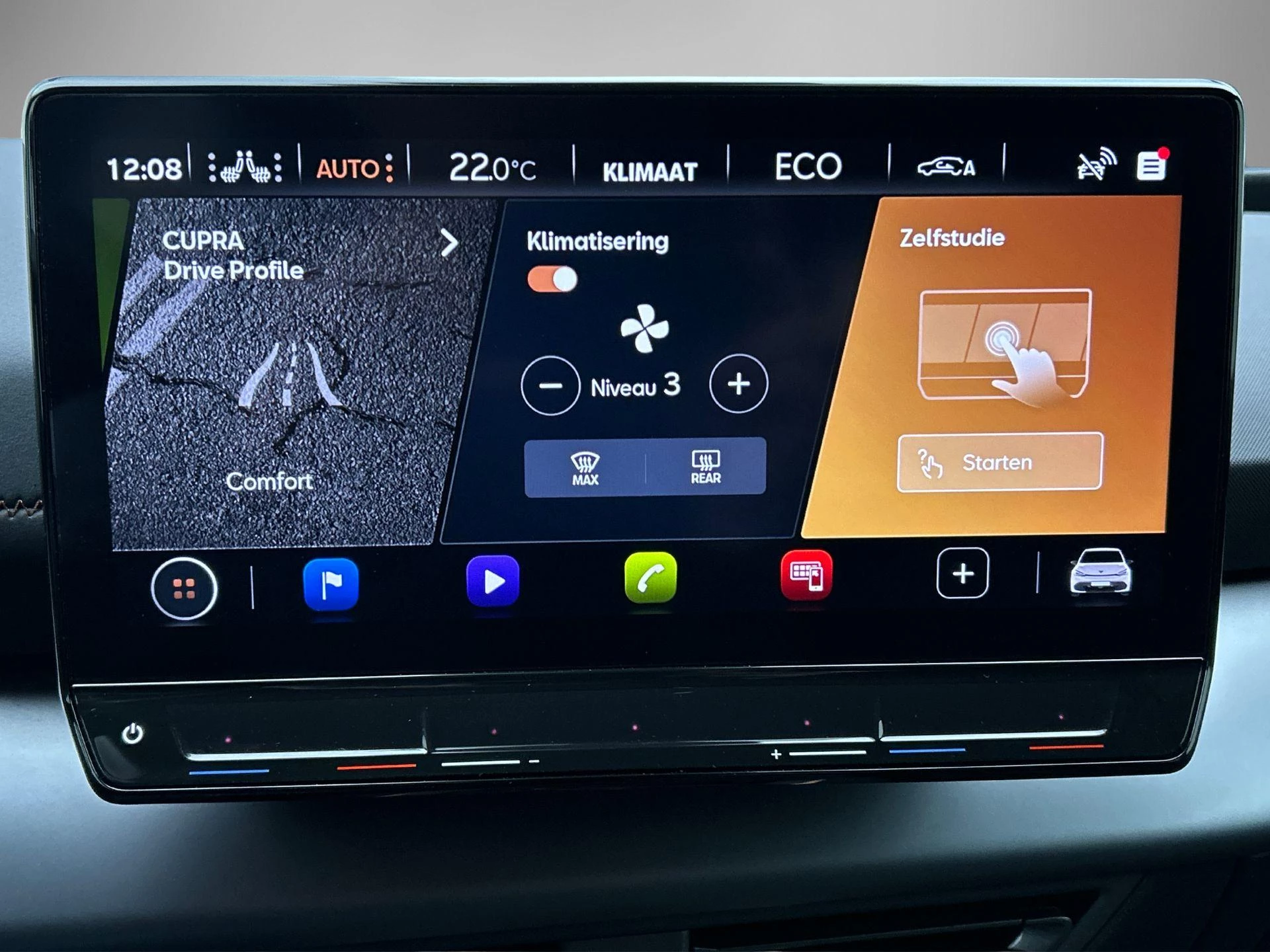 Hoofdafbeelding CUPRA Born