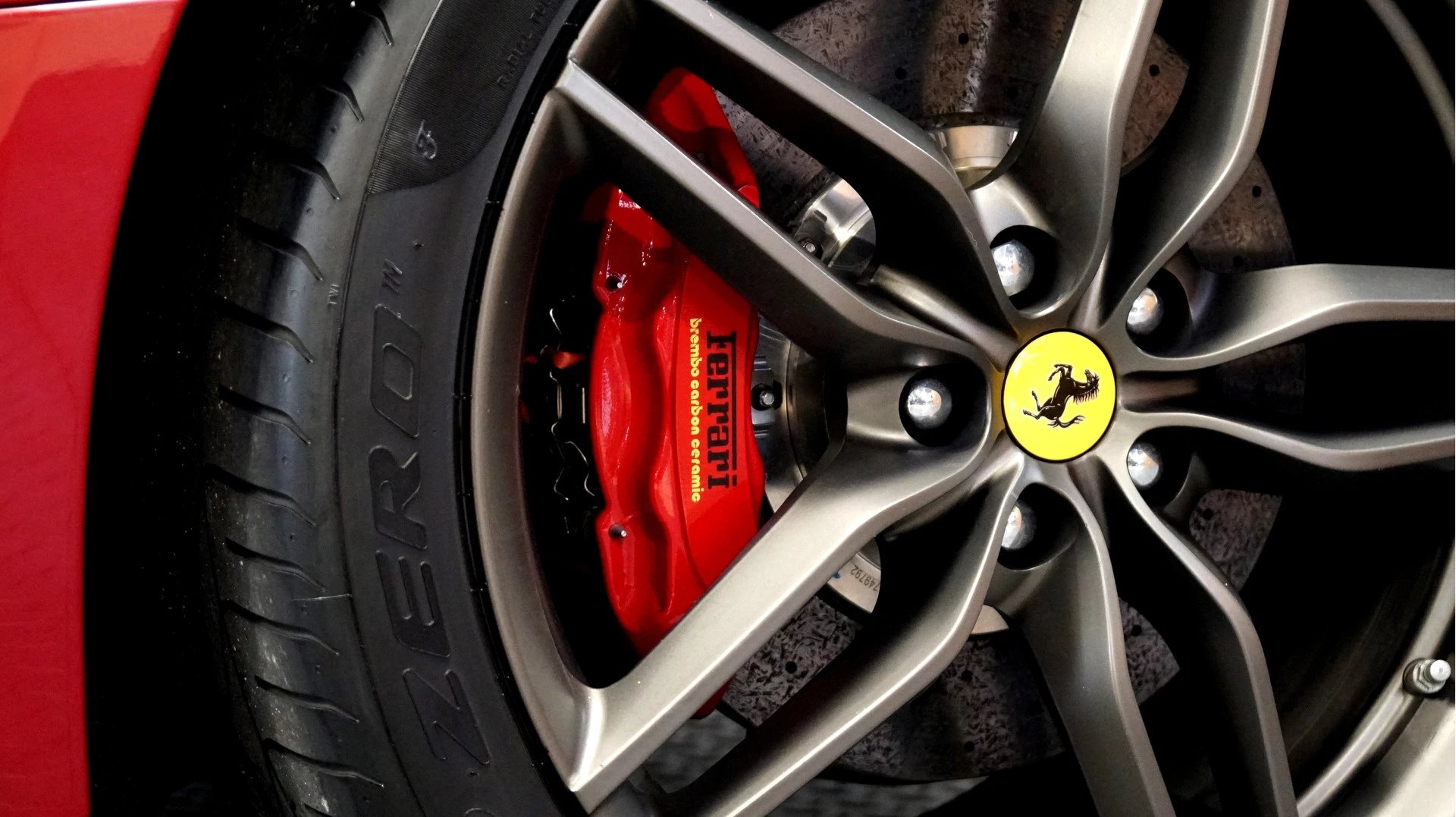 Hoofdafbeelding Ferrari FF