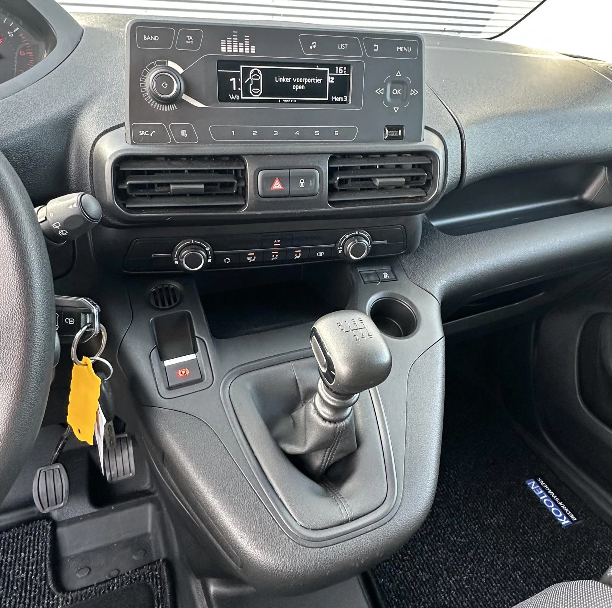 Hoofdafbeelding Peugeot Partner