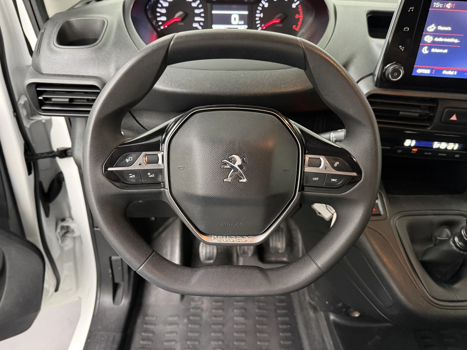 Hoofdafbeelding Peugeot Partner