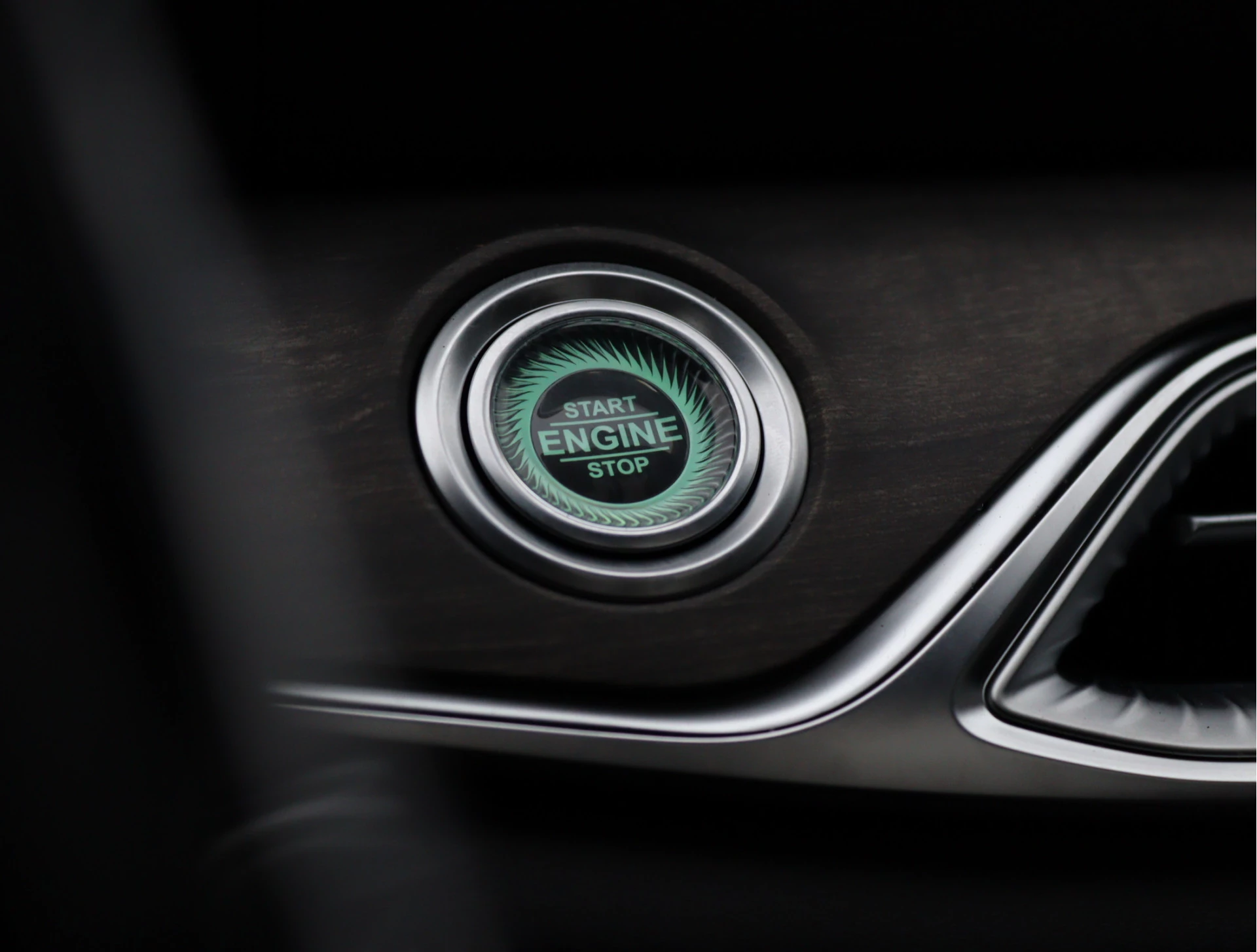 Hoofdafbeelding DFSK E5 PHEV