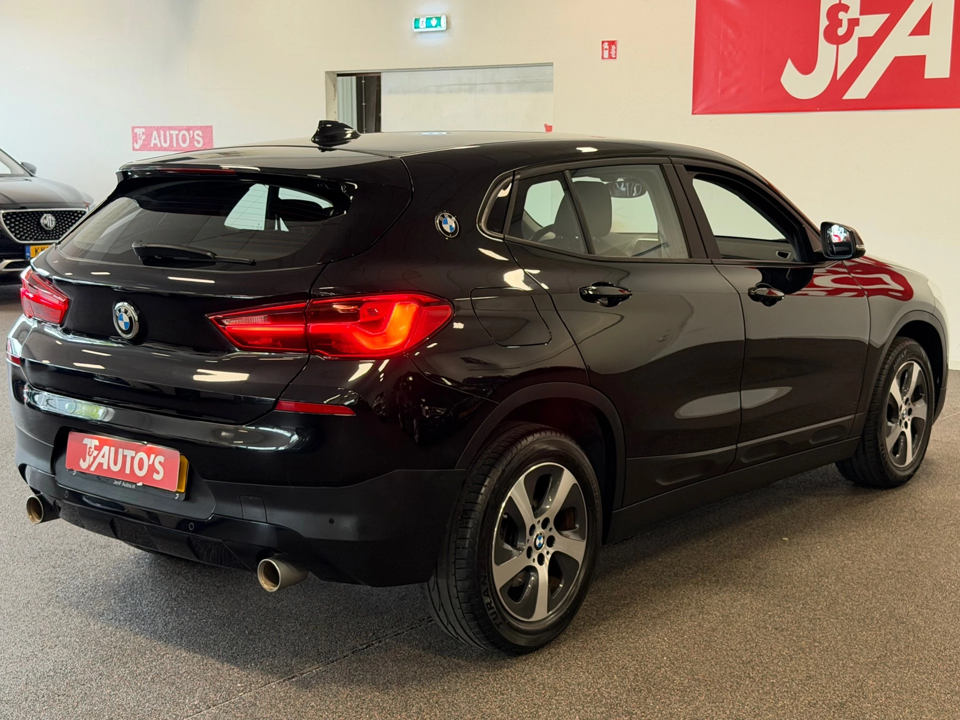 Hoofdafbeelding BMW X2