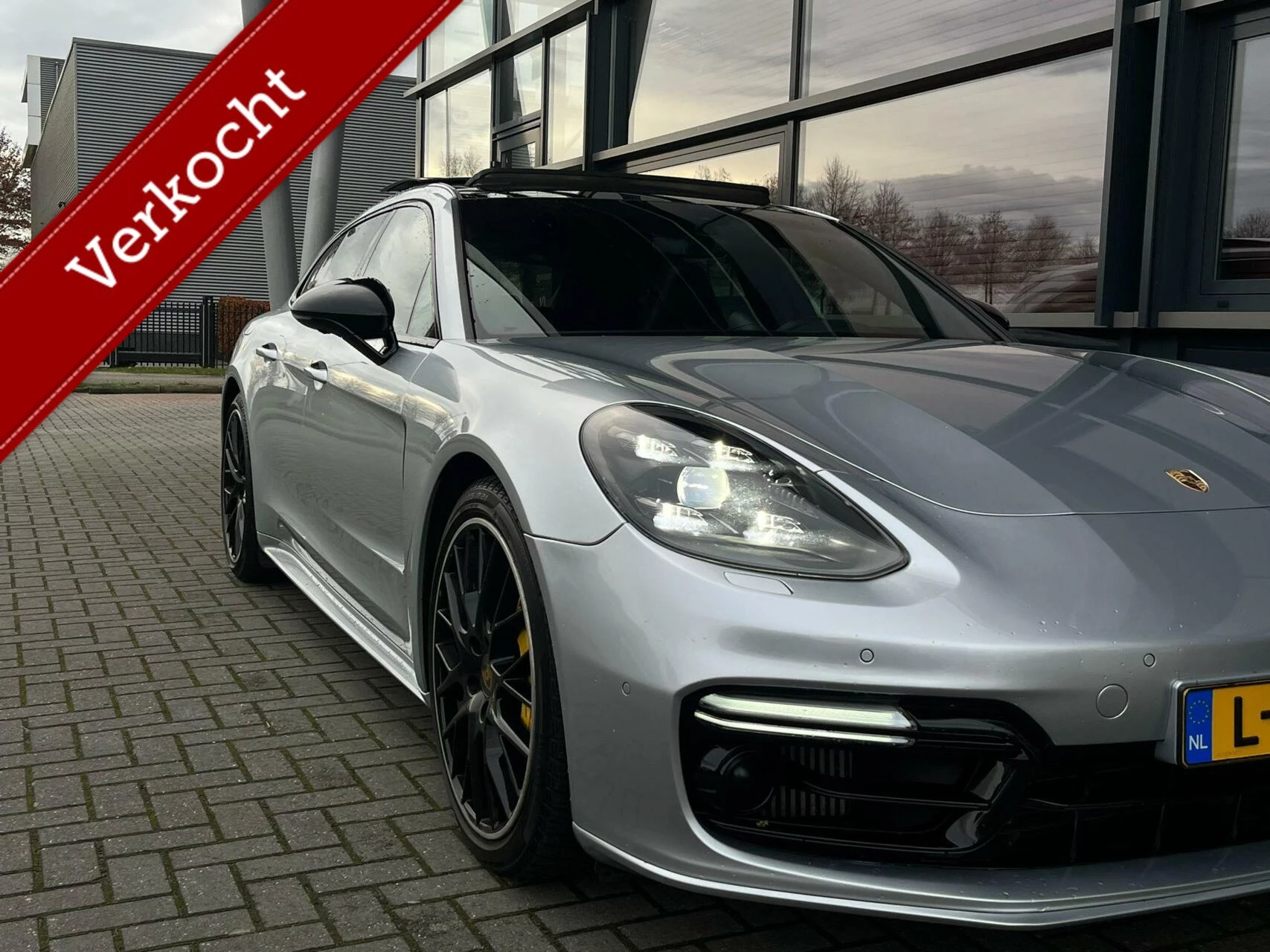 Hoofdafbeelding Porsche Panamera