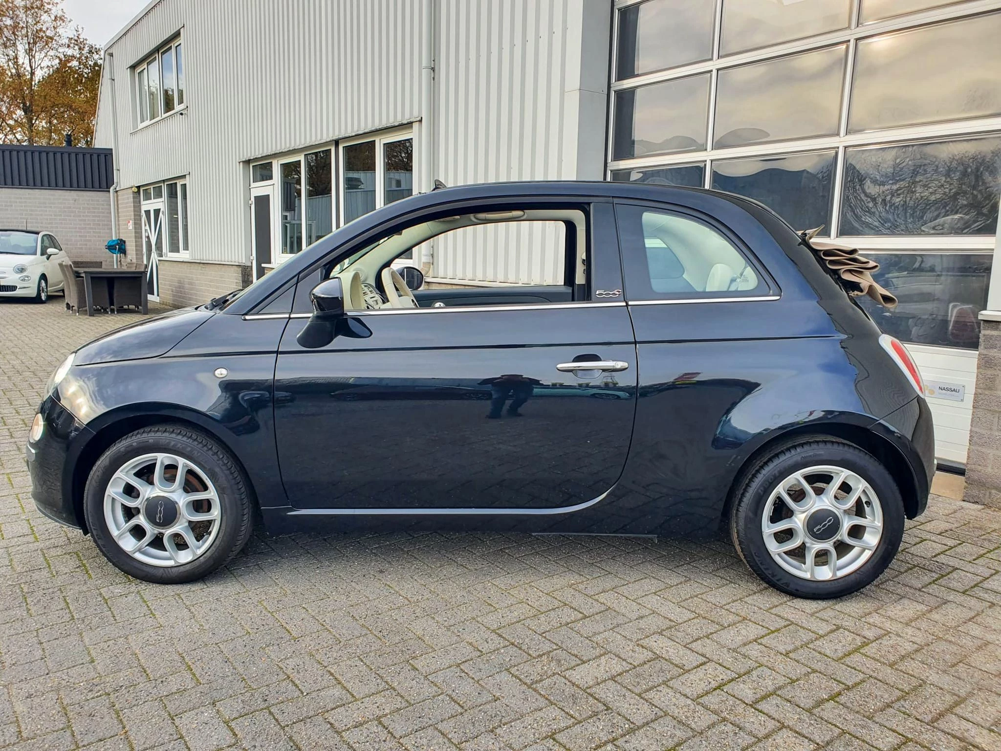 Hoofdafbeelding Fiat 500C