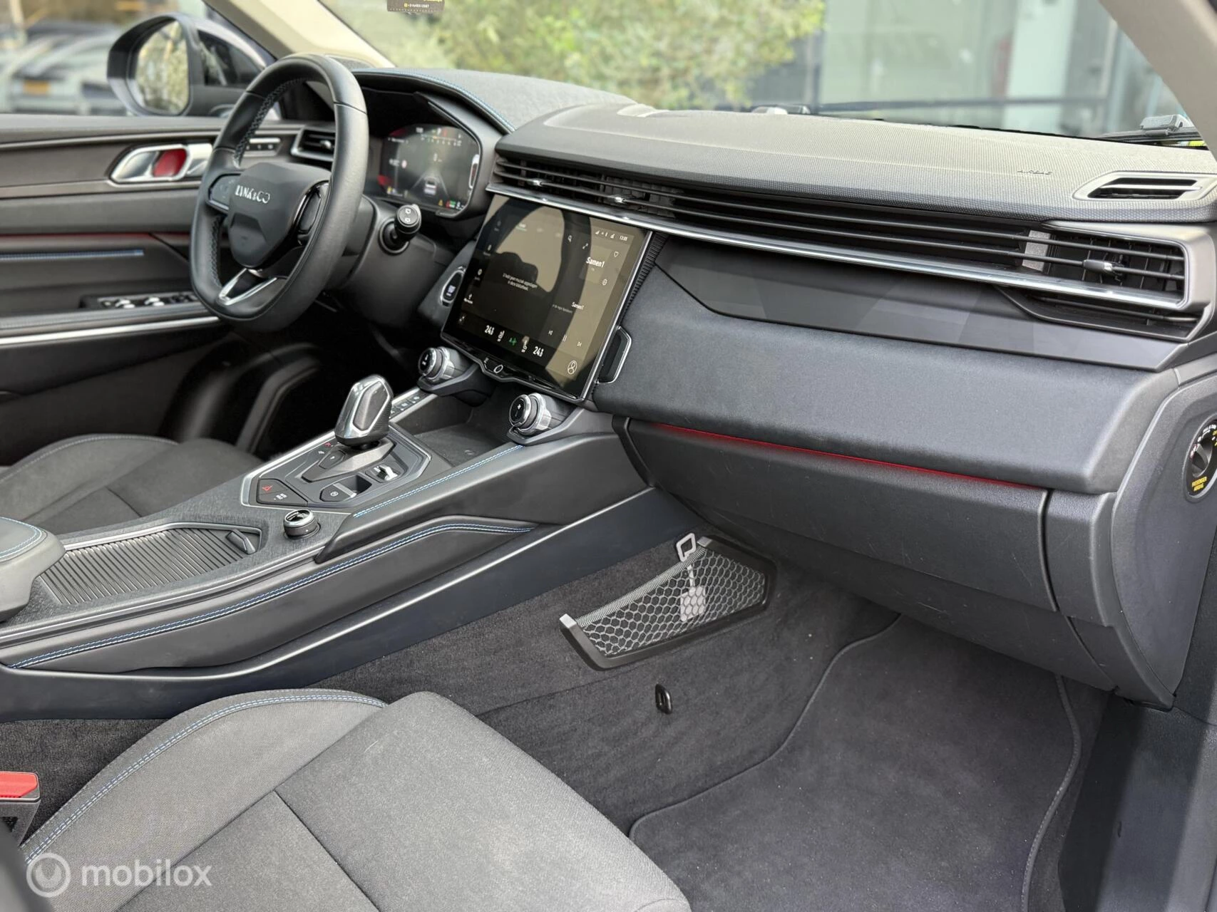 Hoofdafbeelding Lynk & Co 01