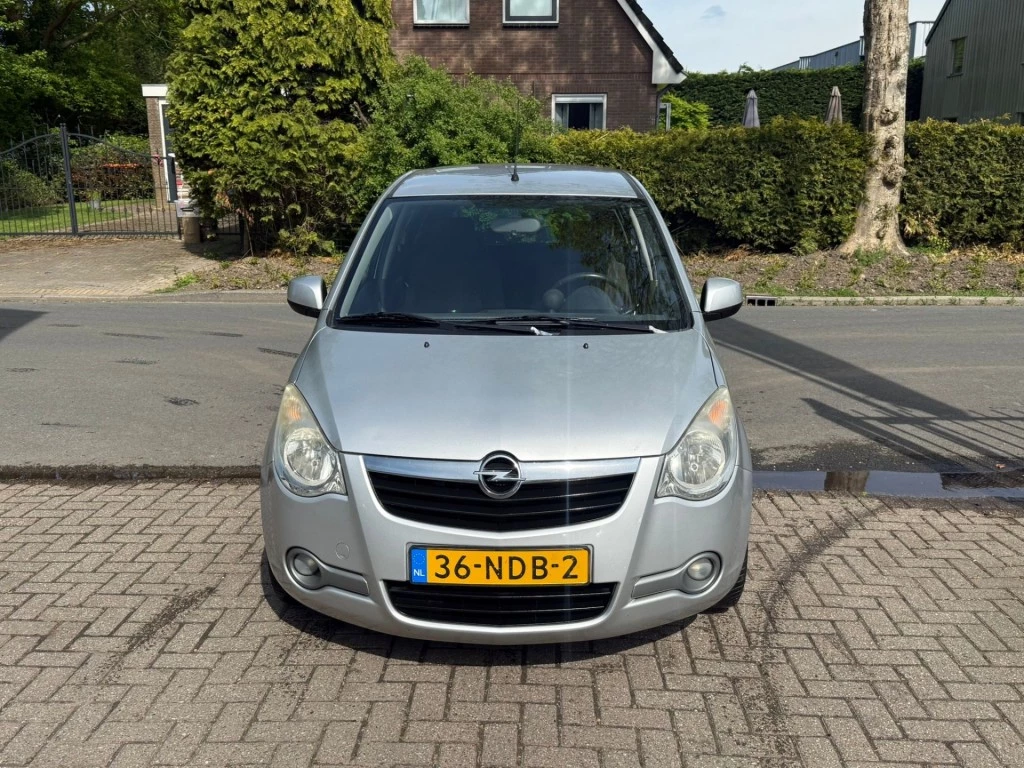 Hoofdafbeelding Opel Agila