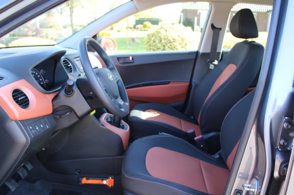 Hoofdafbeelding Hyundai i10