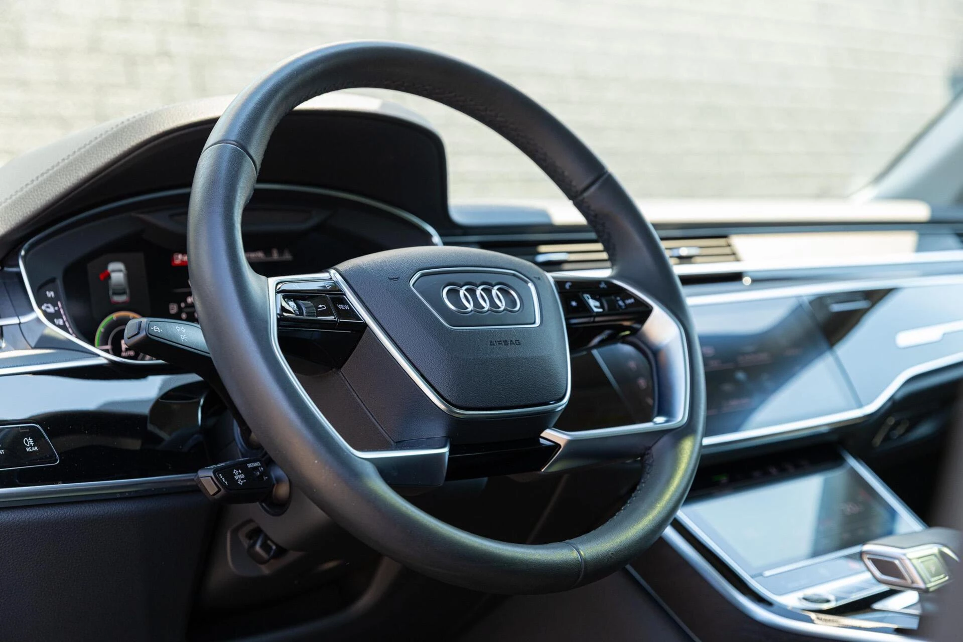 Hoofdafbeelding Audi A8
