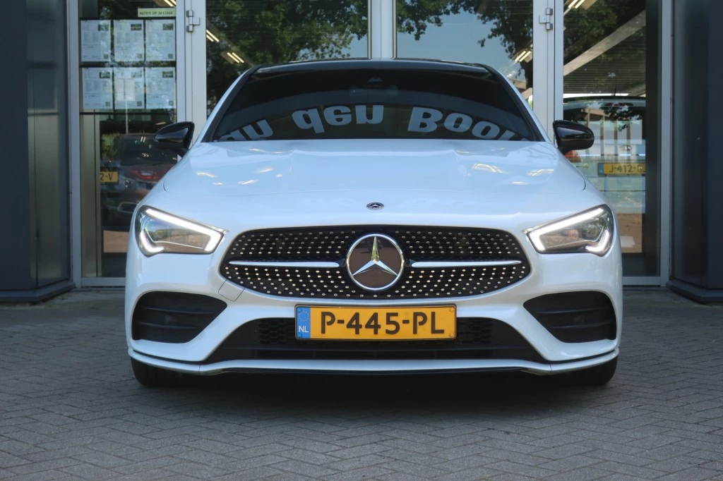 Hoofdafbeelding Mercedes-Benz CLA