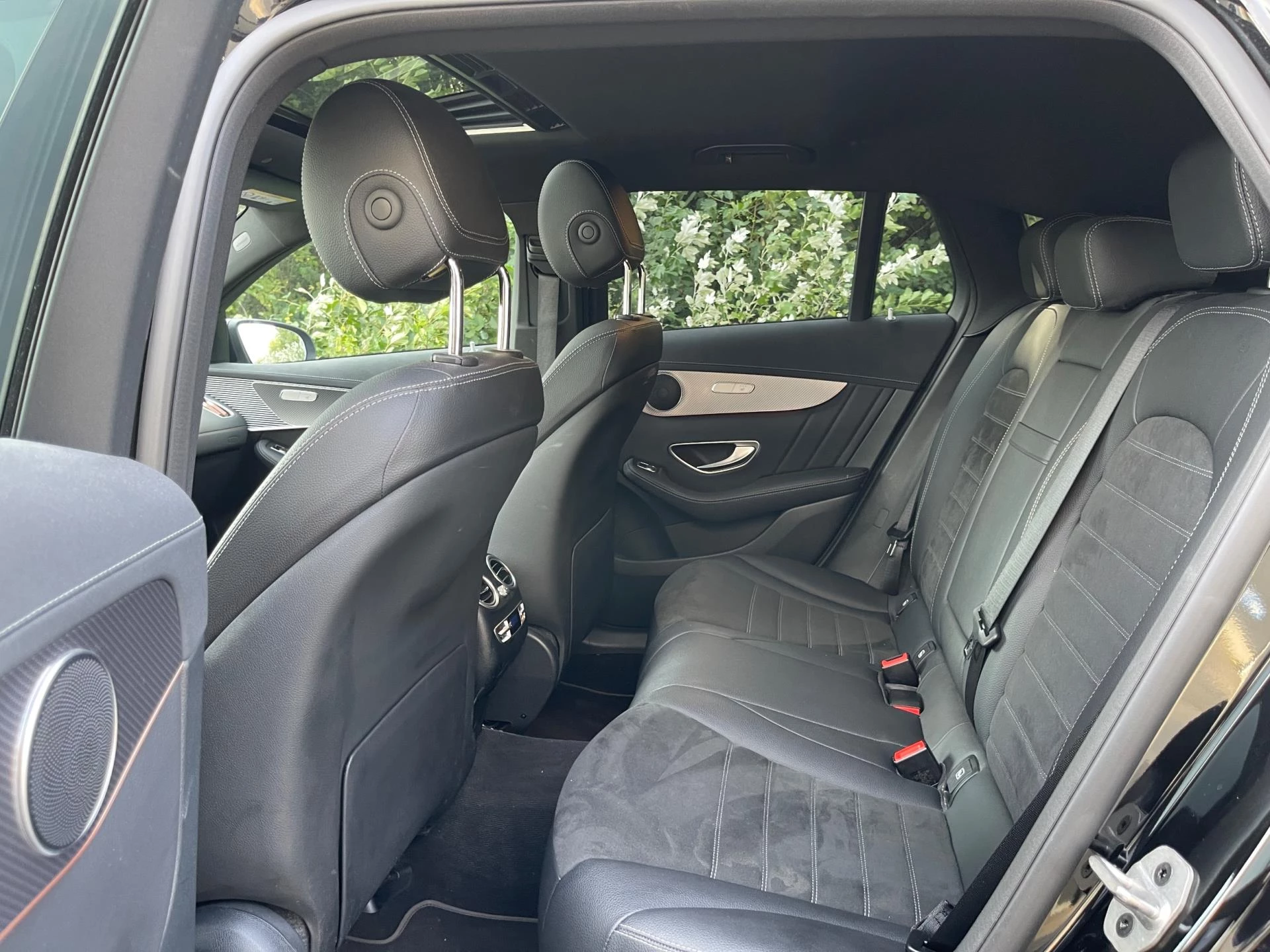 Hoofdafbeelding Mercedes-Benz EQC