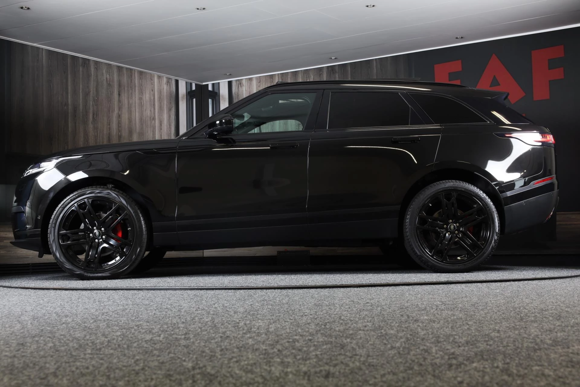 Hoofdafbeelding Land Rover Range Rover Velar