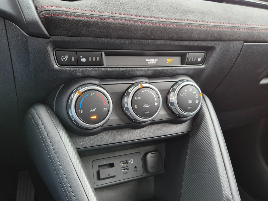 Hoofdafbeelding Mazda 2
