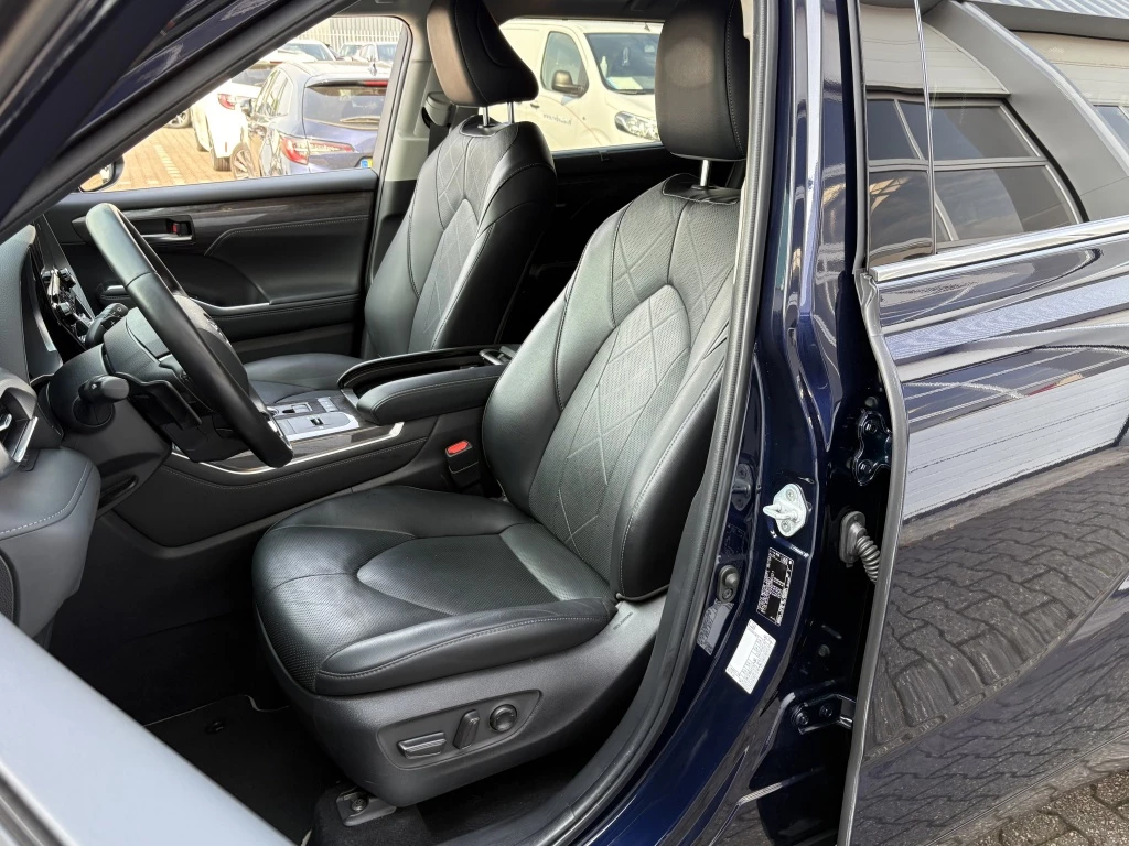 Hoofdafbeelding Toyota Highlander