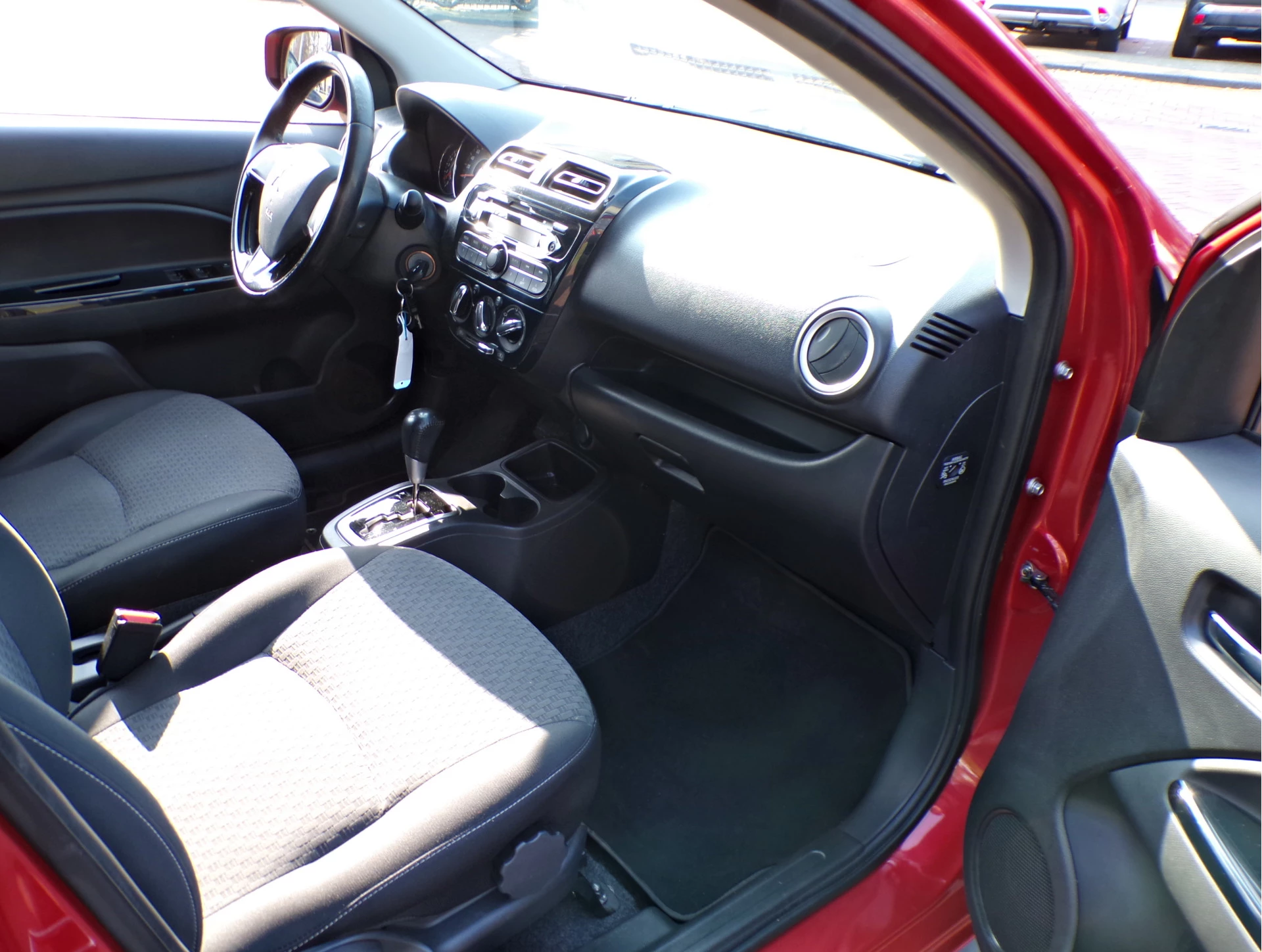 Hoofdafbeelding Mitsubishi Space Star