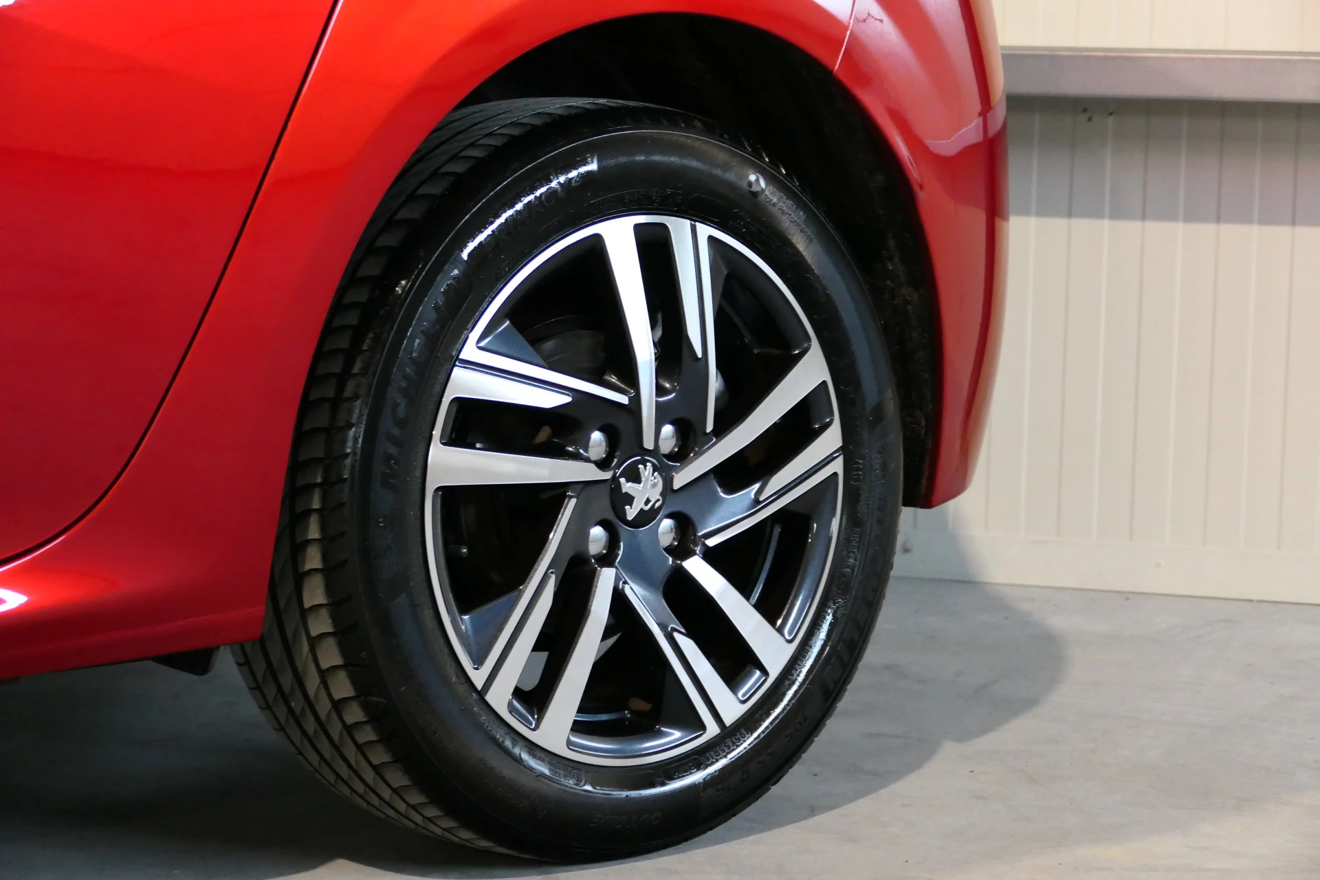 Hoofdafbeelding Peugeot 208