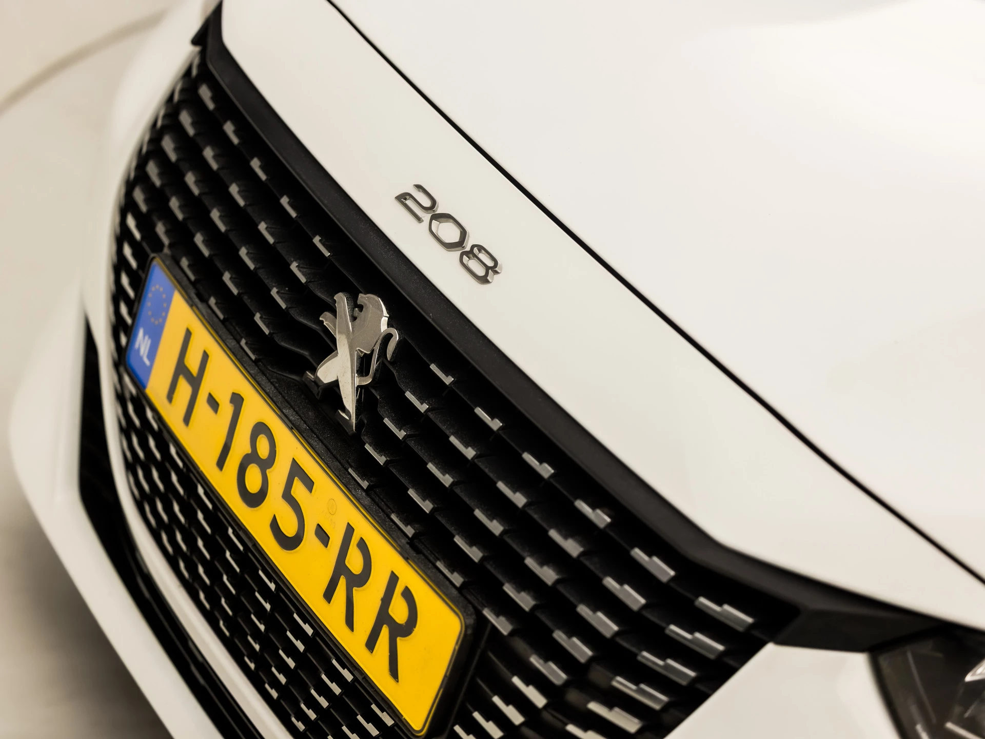 Hoofdafbeelding Peugeot 208