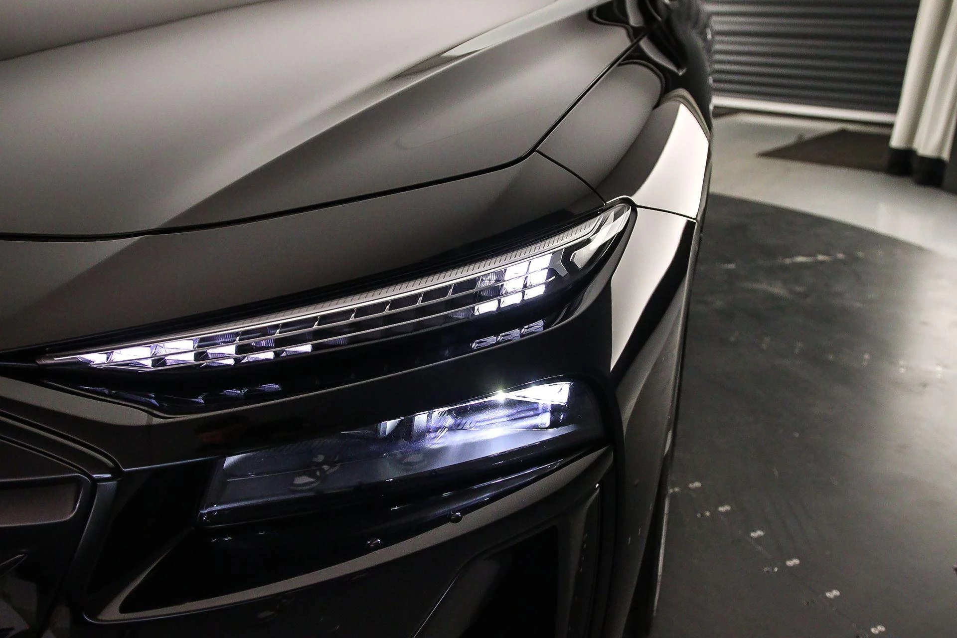 Hoofdafbeelding Audi A6 Avant e-tron