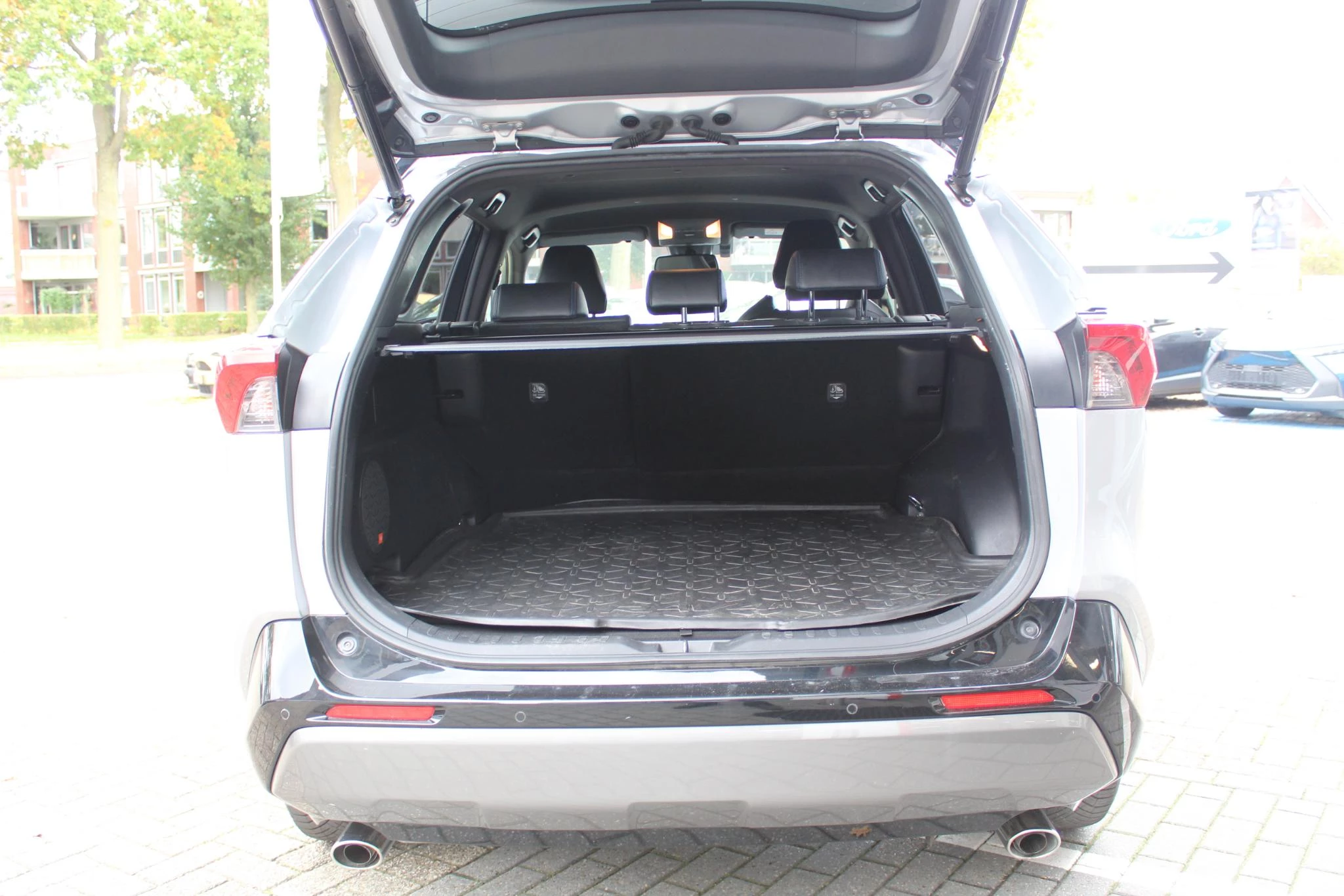 Hoofdafbeelding Toyota RAV4