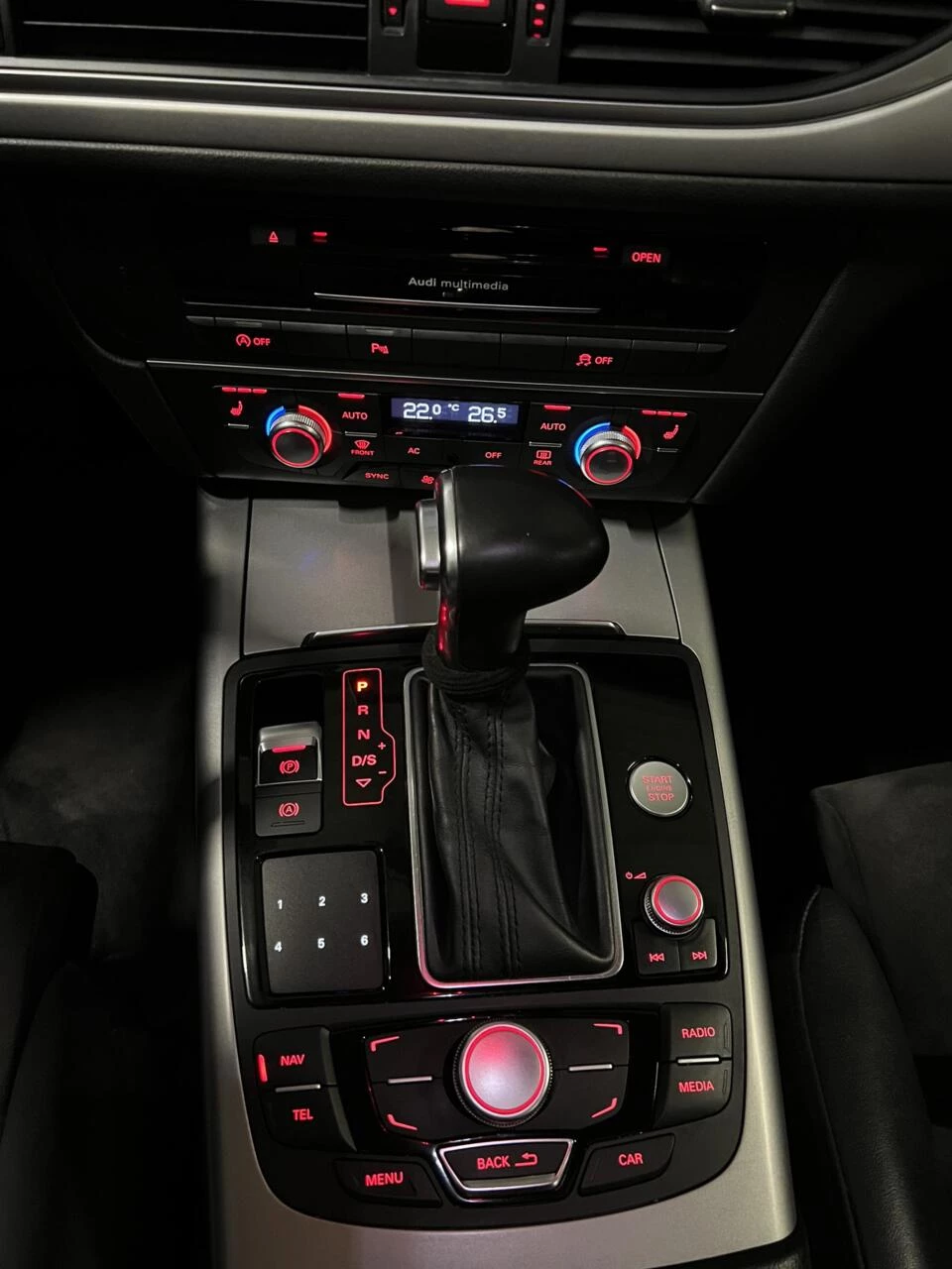 Hoofdafbeelding Audi A6