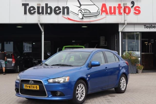 Hoofdafbeelding Mitsubishi Lancer Mitsubishi Lancer Sportback 1.6 Edition Two Parkeer sensoren, Elektrische ramen, Stoelverwarming voor