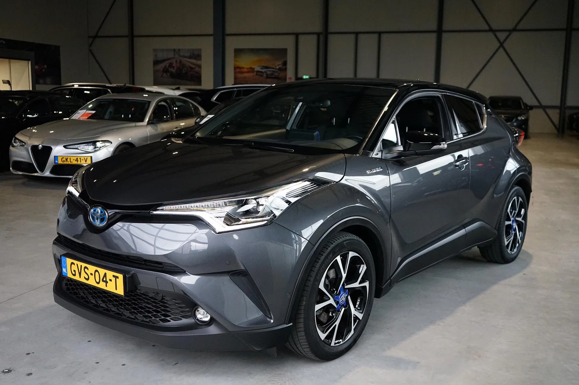 Hoofdafbeelding Toyota C-HR
