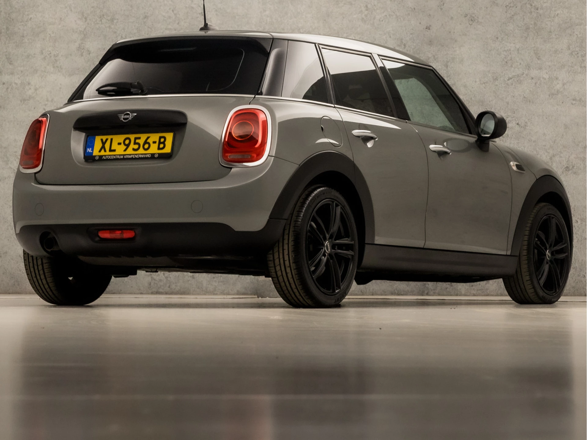 Hoofdafbeelding MINI One