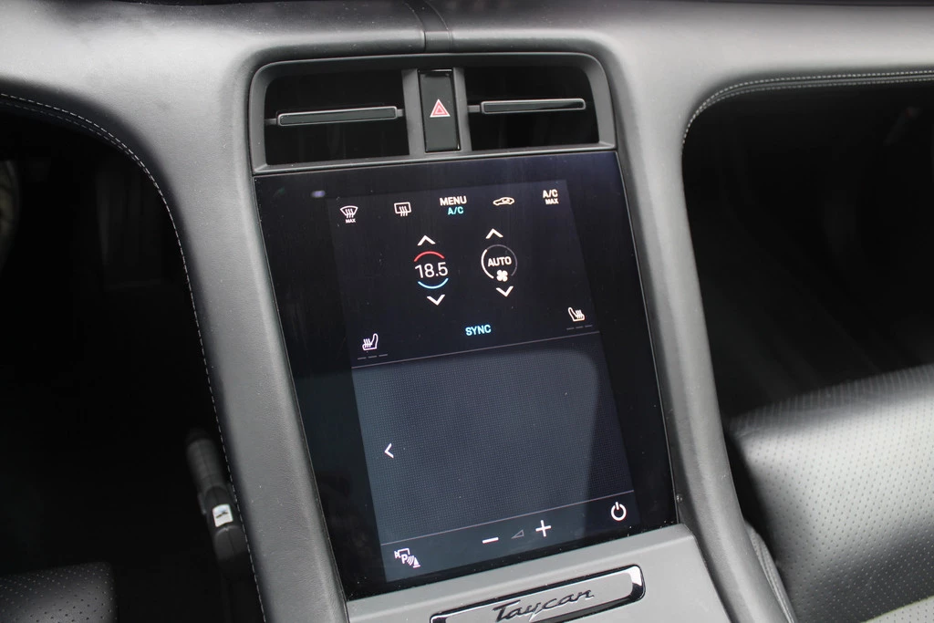 Hoofdafbeelding Porsche Taycan