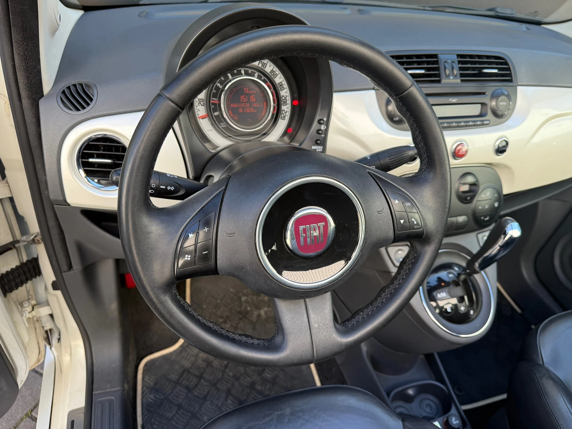 Hoofdafbeelding Fiat 500C