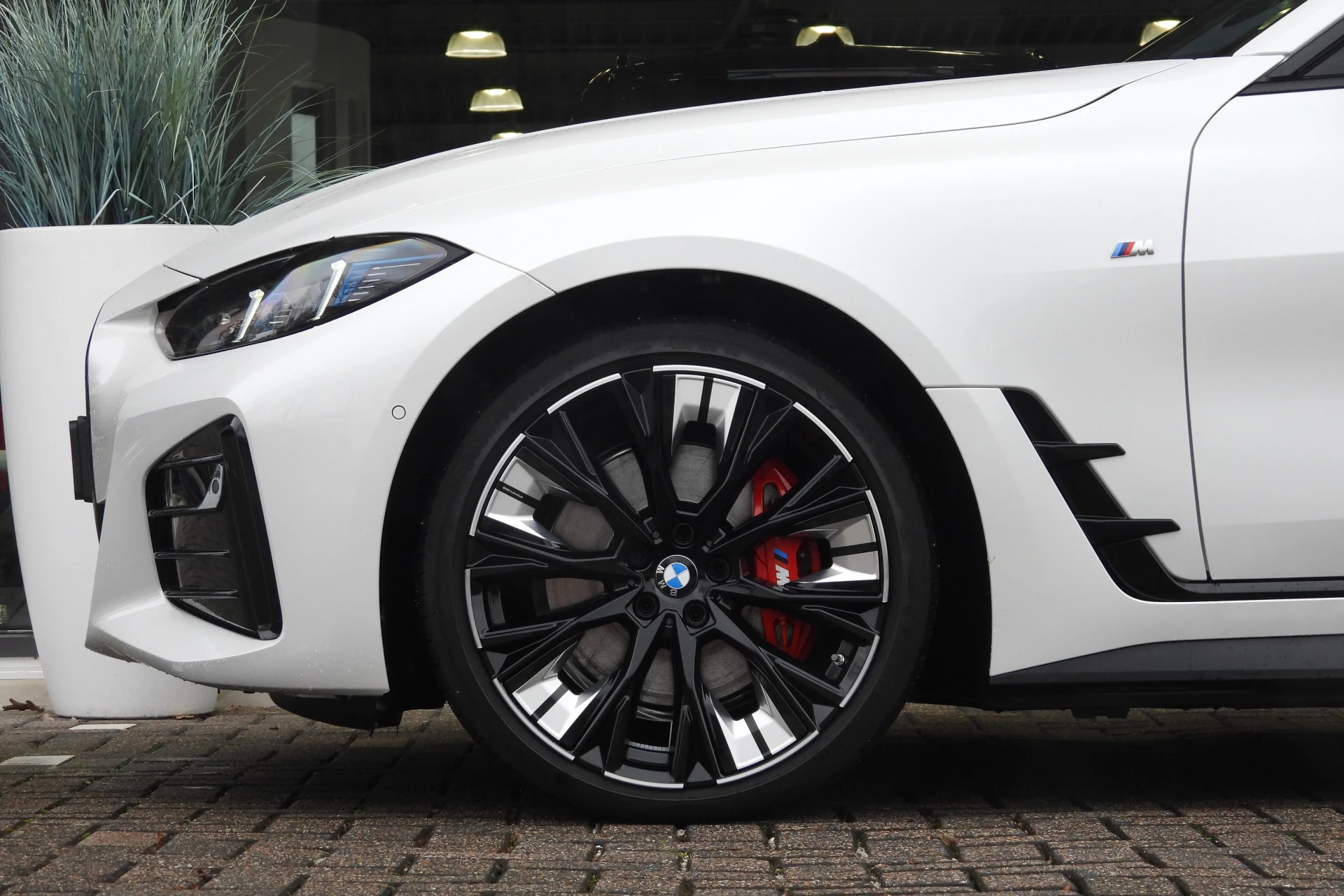 Hoofdafbeelding BMW i4