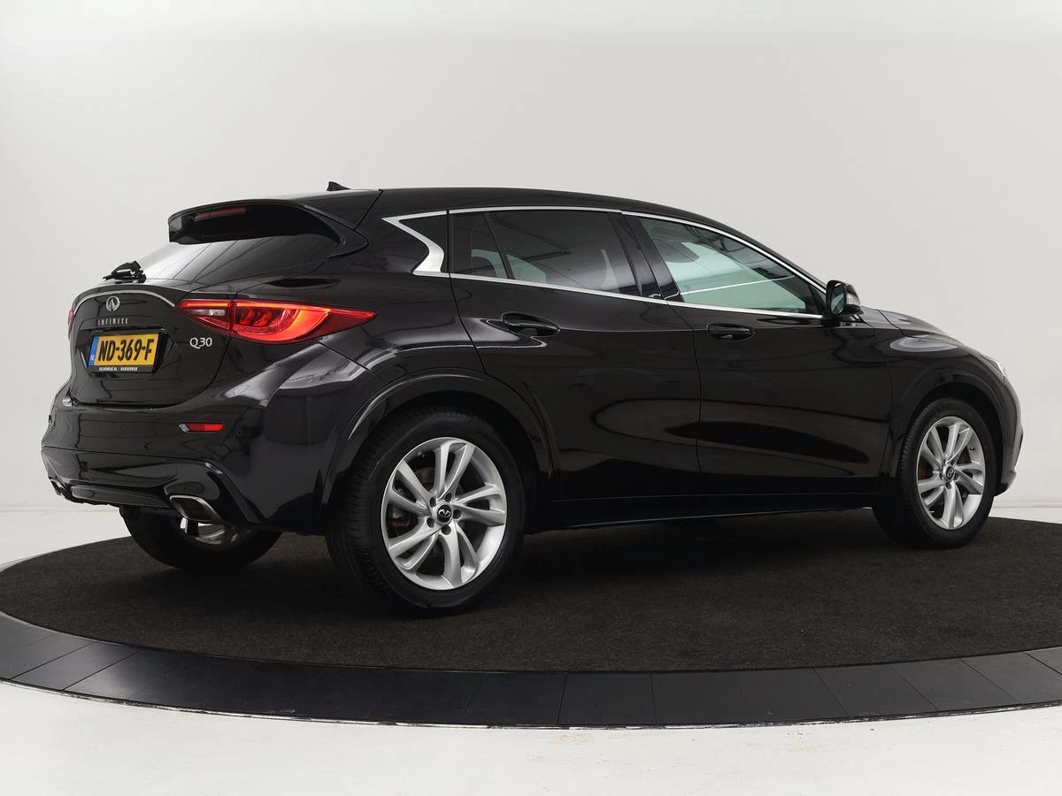 Hoofdafbeelding Infiniti Q