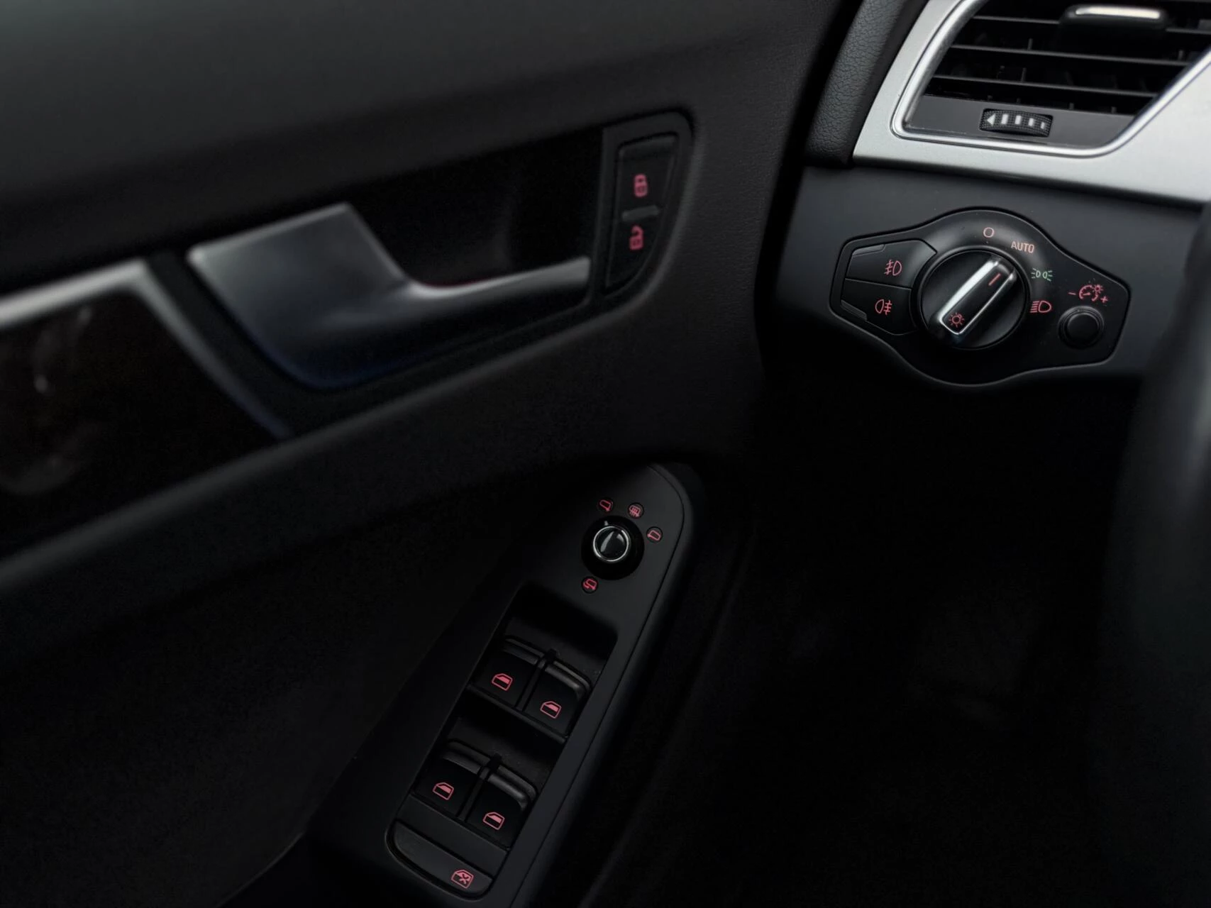 Hoofdafbeelding Audi S4